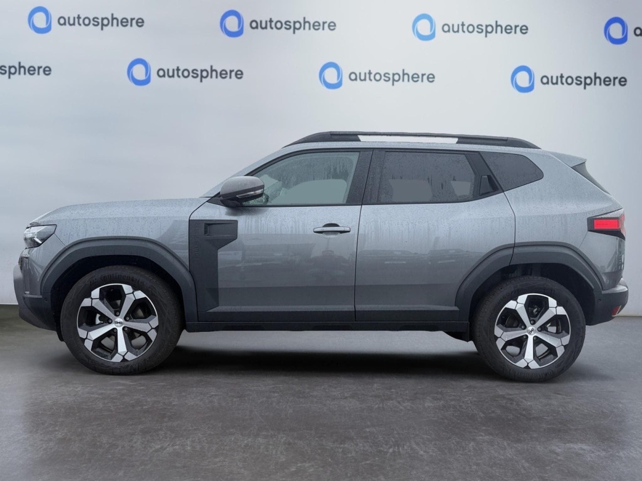Dacia Duster 1.6 Hybrid Journey (2025) - Photo 3