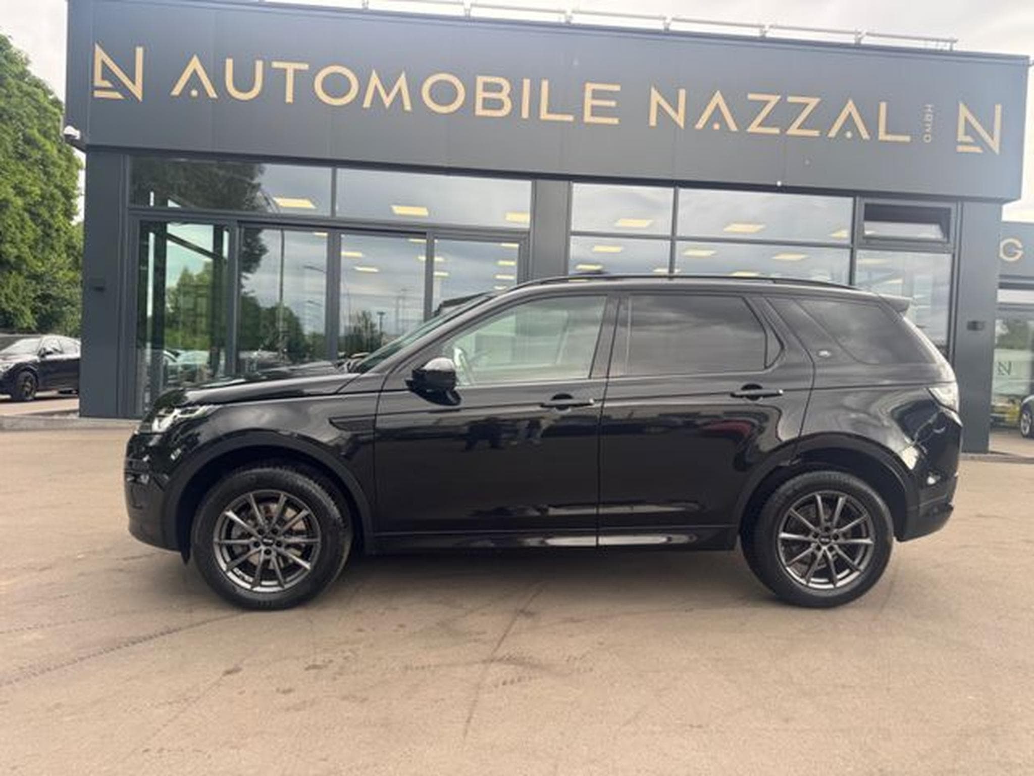 Land-Rover Discovery DISCOVERY SPORT SE AWD *BLACK PACK*AUT*NAVI* (2019) - Photo 12