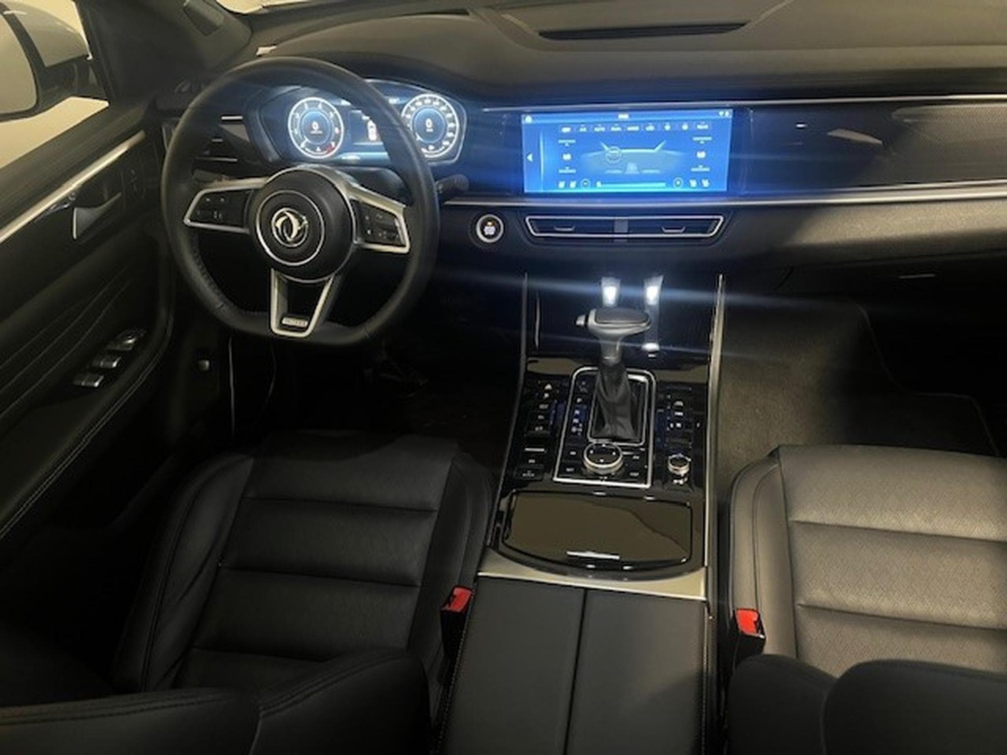 DFSK Fengon 7 2.0 T-GDI PREMIUM 4WD AUTOMATIQUE 7 PLACES (2023) - Photo 5