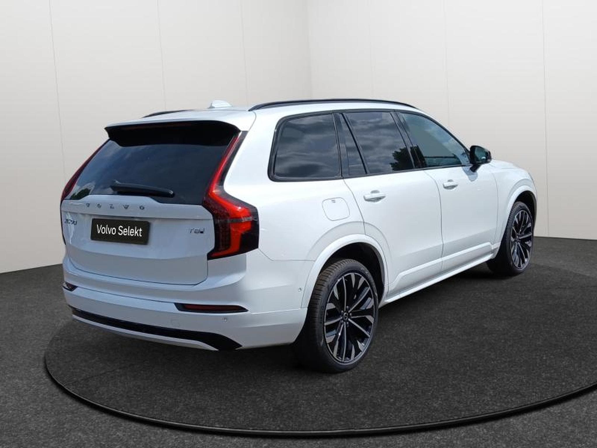 Volvo XC90 T8 Ultra Dark / Hybride (2025) - Photo 26
