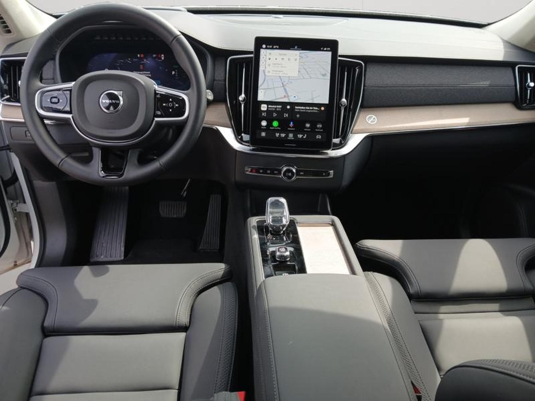 Volvo XC90 T8 Ultra Dark / Hybride (2025) - Photo 31