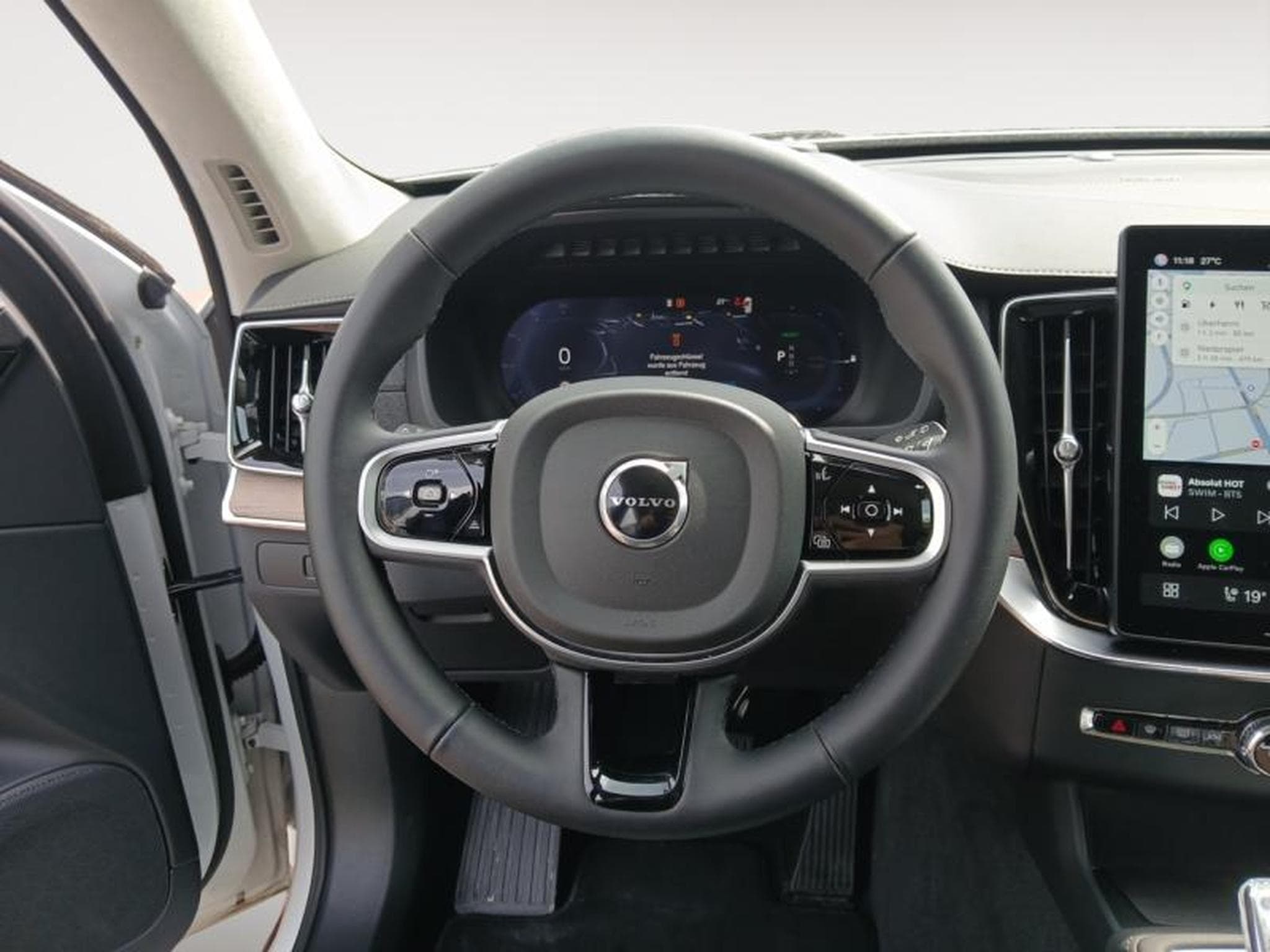 Volvo XC90 T8 Ultra Dark / Hybride (2025) - Photo 33