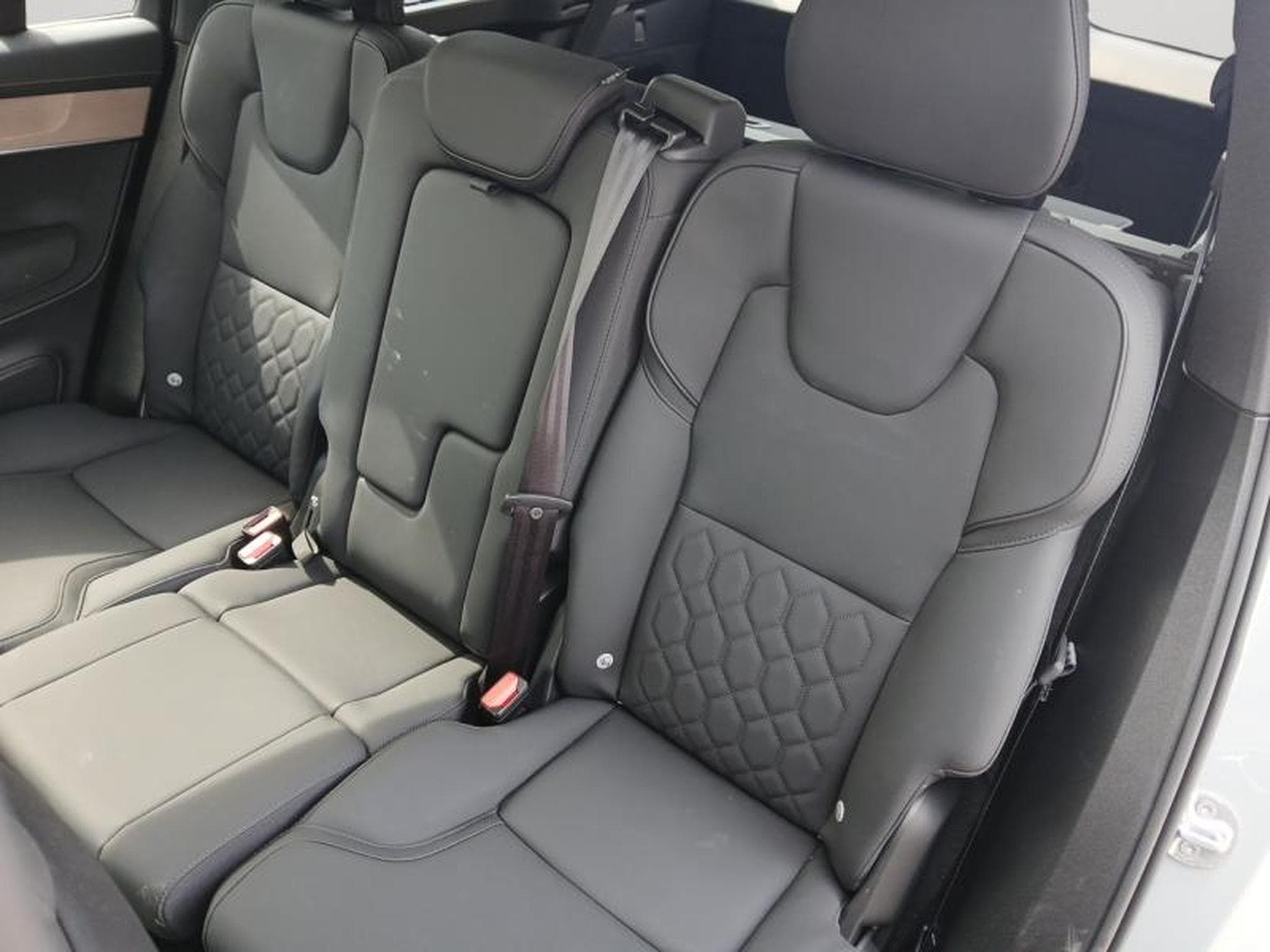 Volvo XC90 T8 Plus Bright / Hybride (2025) - Photo 13