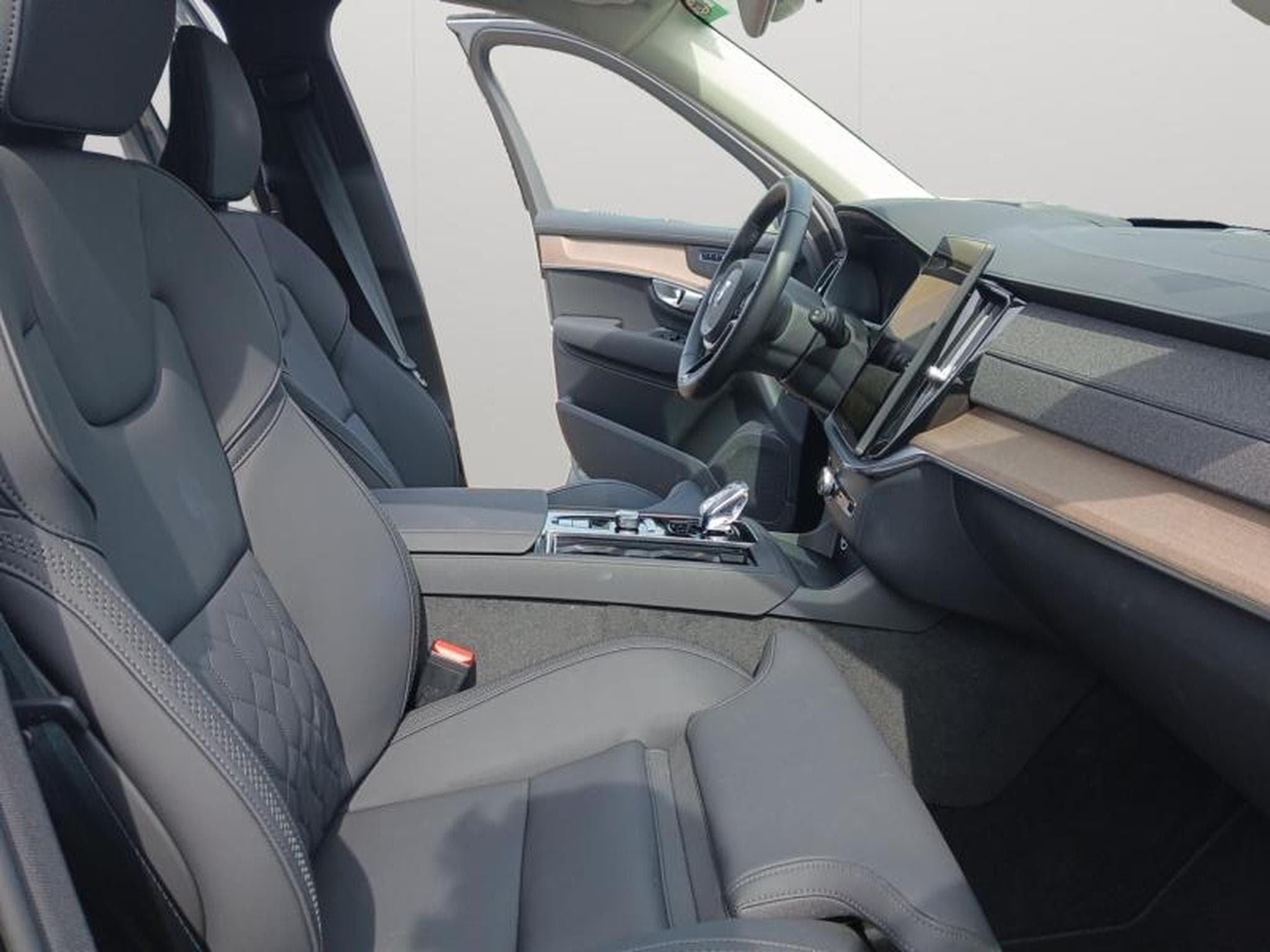 Volvo XC90 T8 Plus Bright / Hybride (2025) - Photo 15