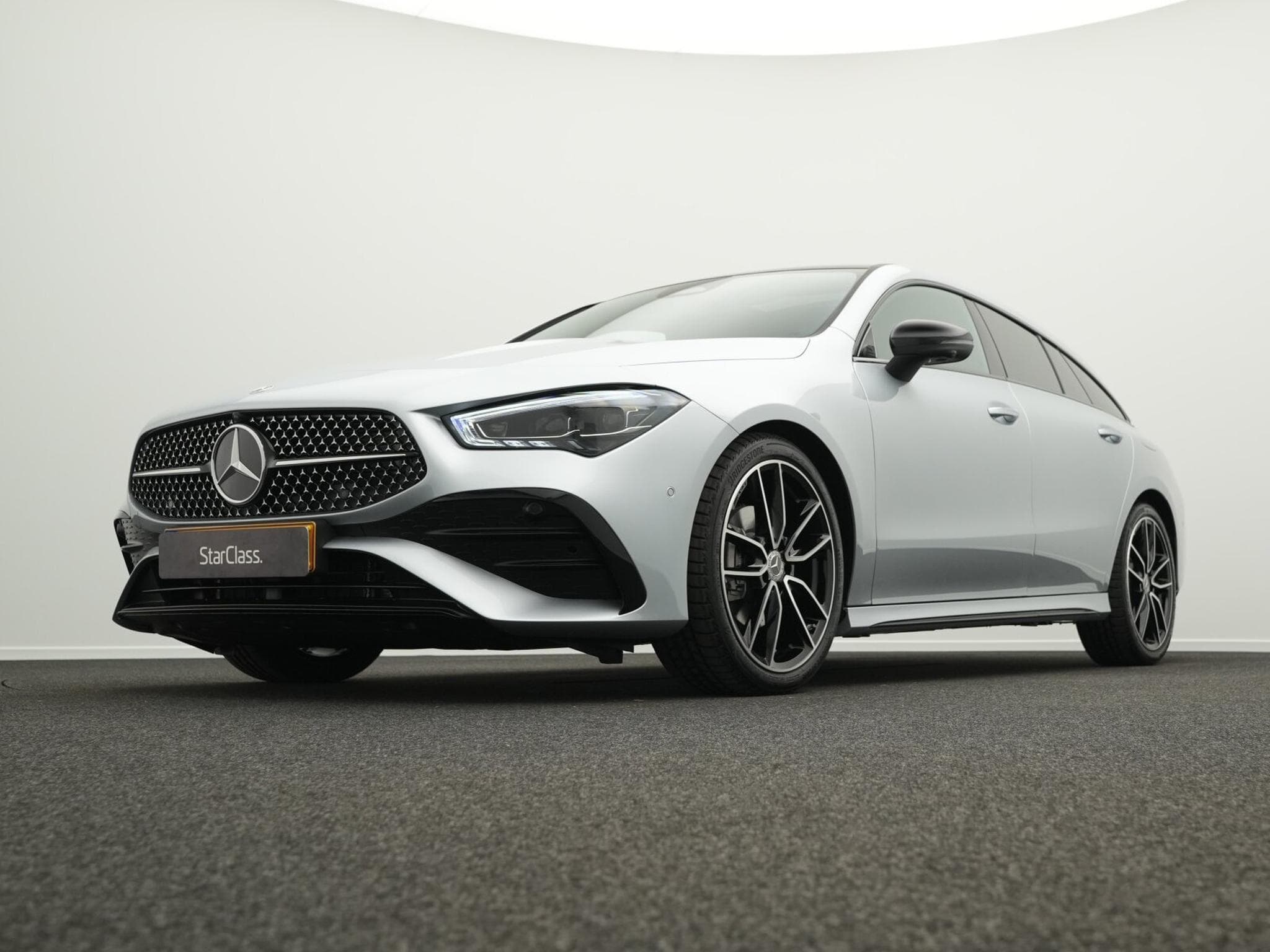 Mercedes CLA 180 CLA 180 Shooting Brake (2025) - Photo 8