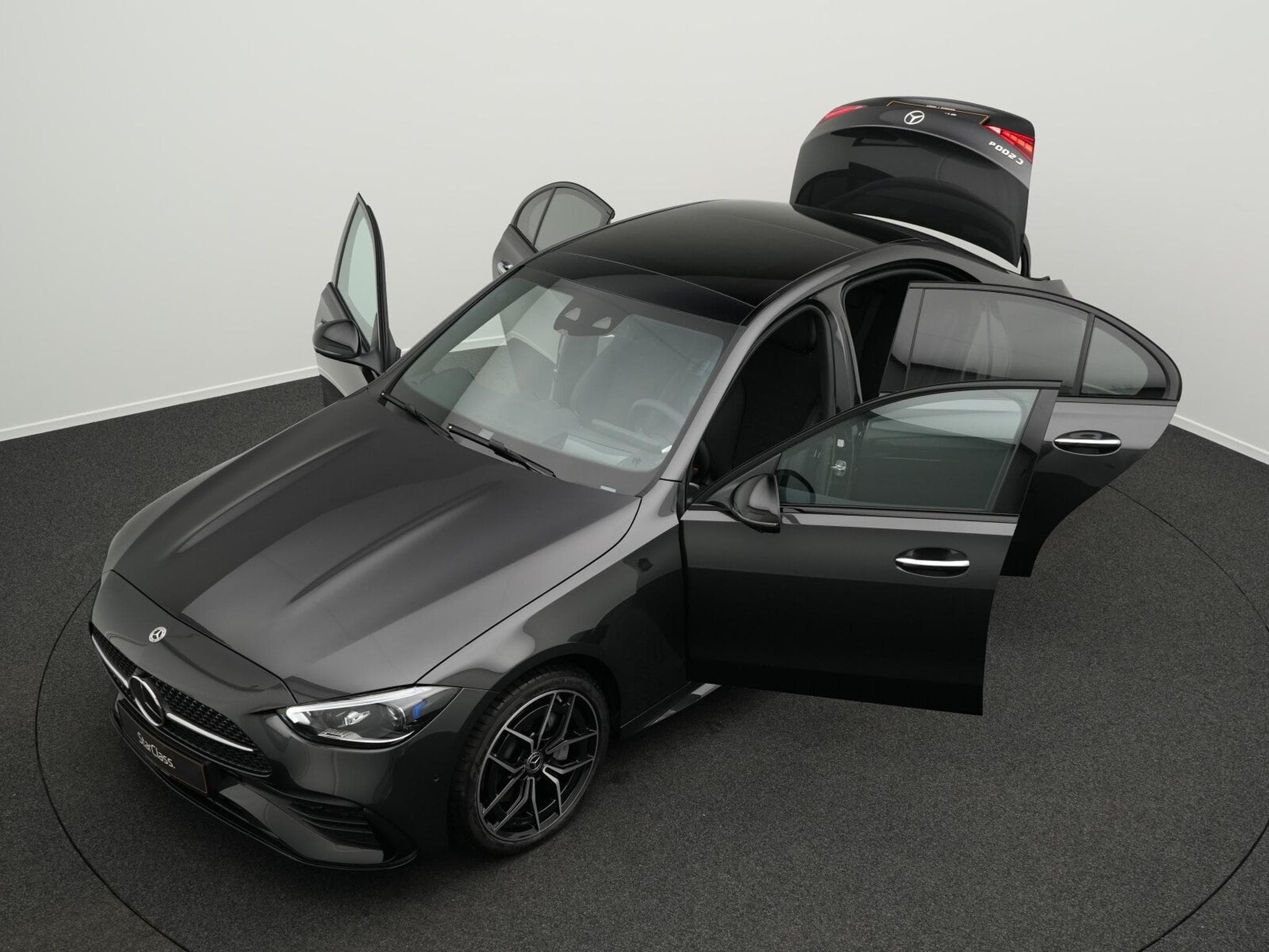 Mercedes C 200 d (2025) - Photo 12