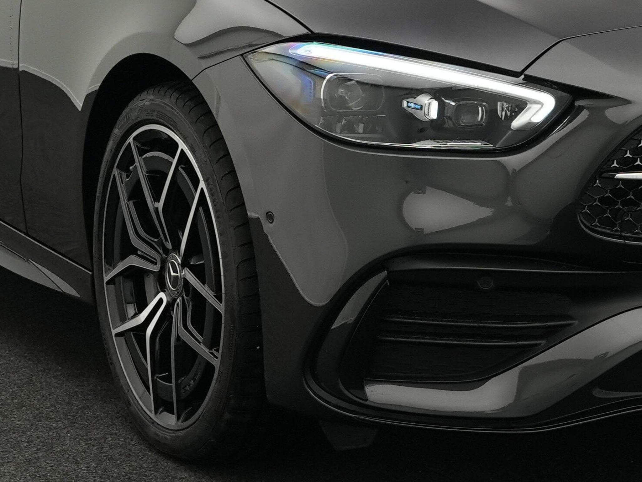 Mercedes C 200 d (2025) - Photo 7