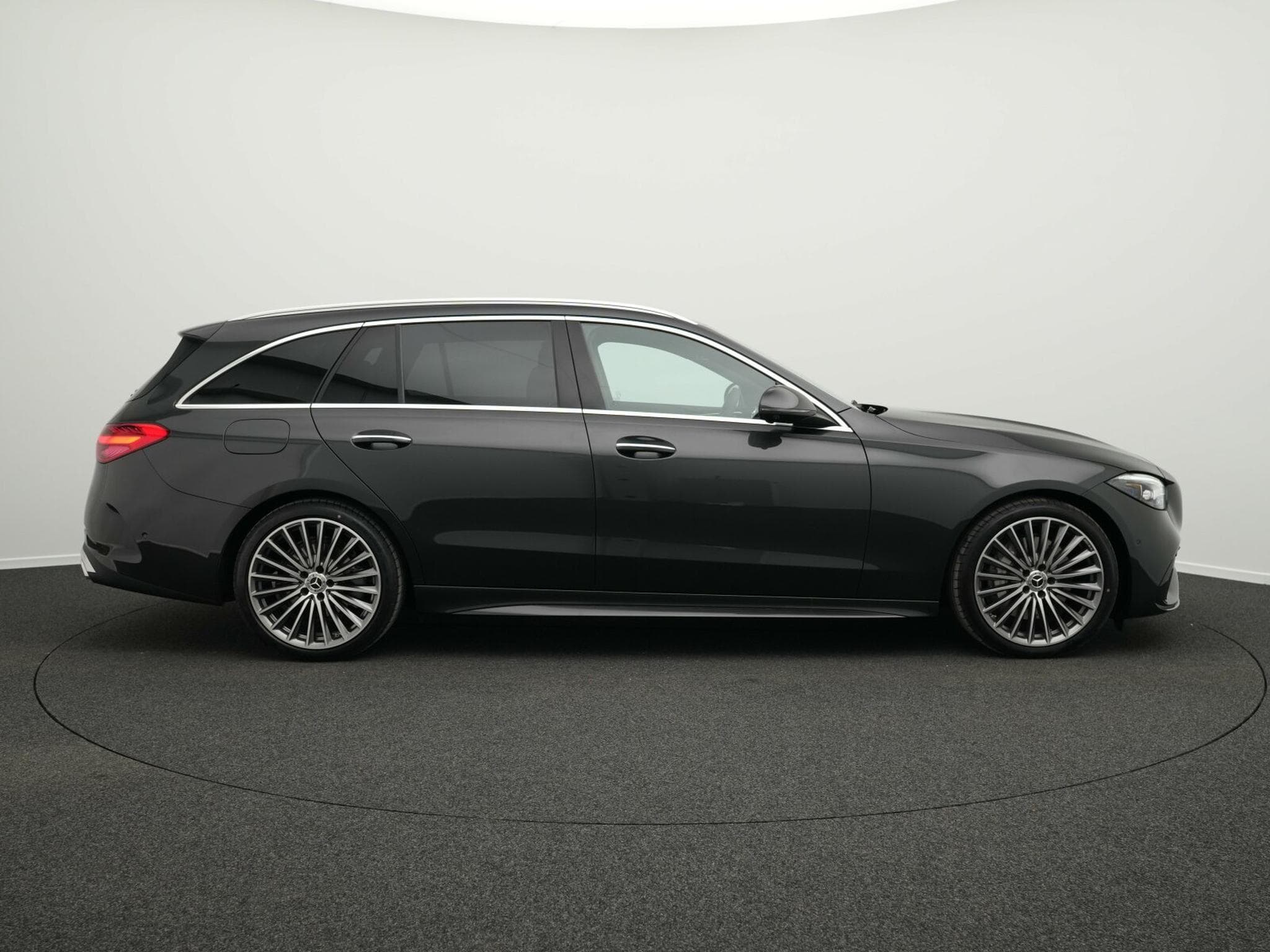 Mercedes C 200 d T-Modell (2025) - Photo 5
