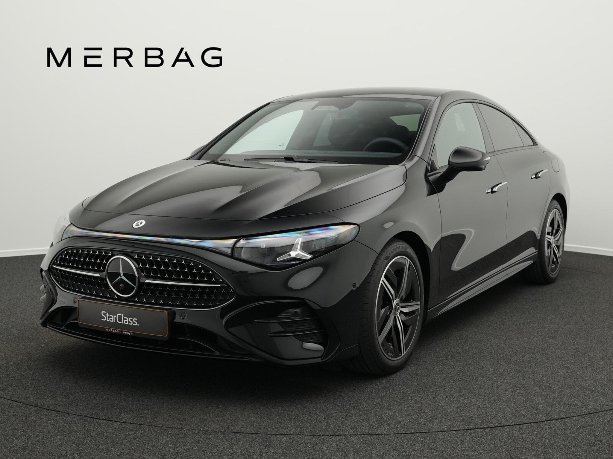 Mercedes CLA 200 verfügbar mit ca.9.000km (2026) - Photo 1