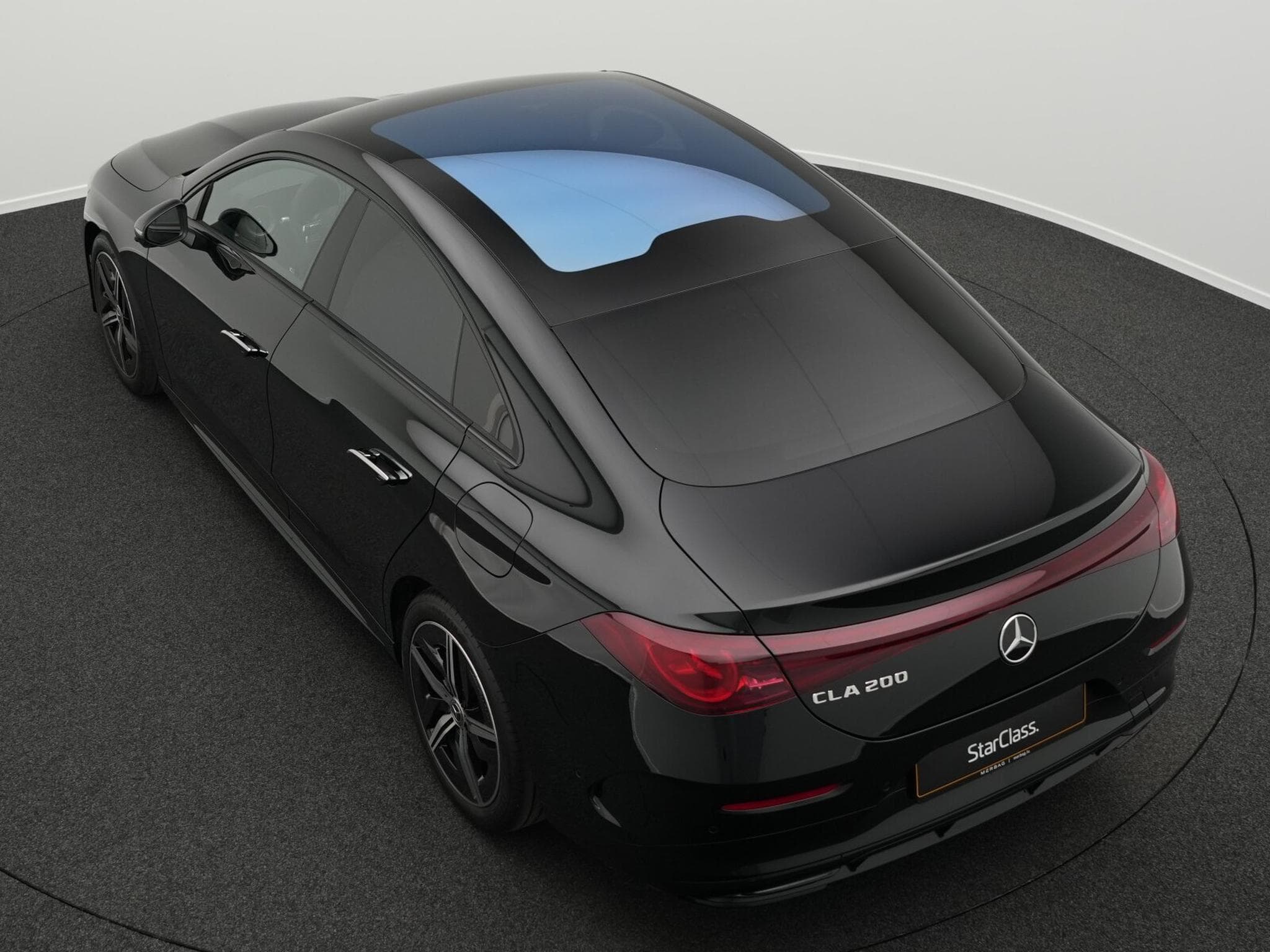 Mercedes CLA 200 verfügbar mit ca.9.000km (2026) - Photo 11