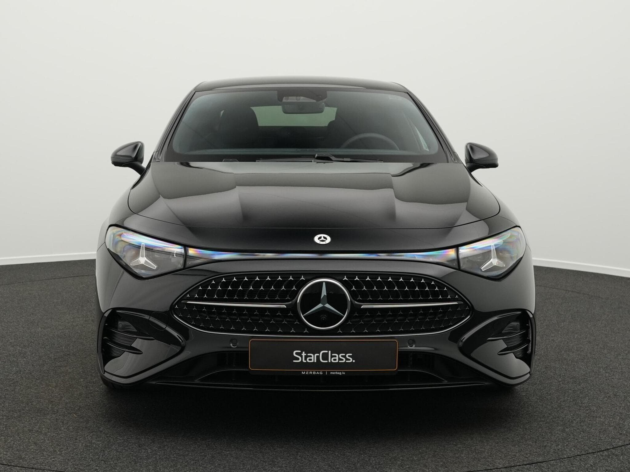 Mercedes CLA 200 verfügbar mit ca.9.000km (2026) - Photo 2