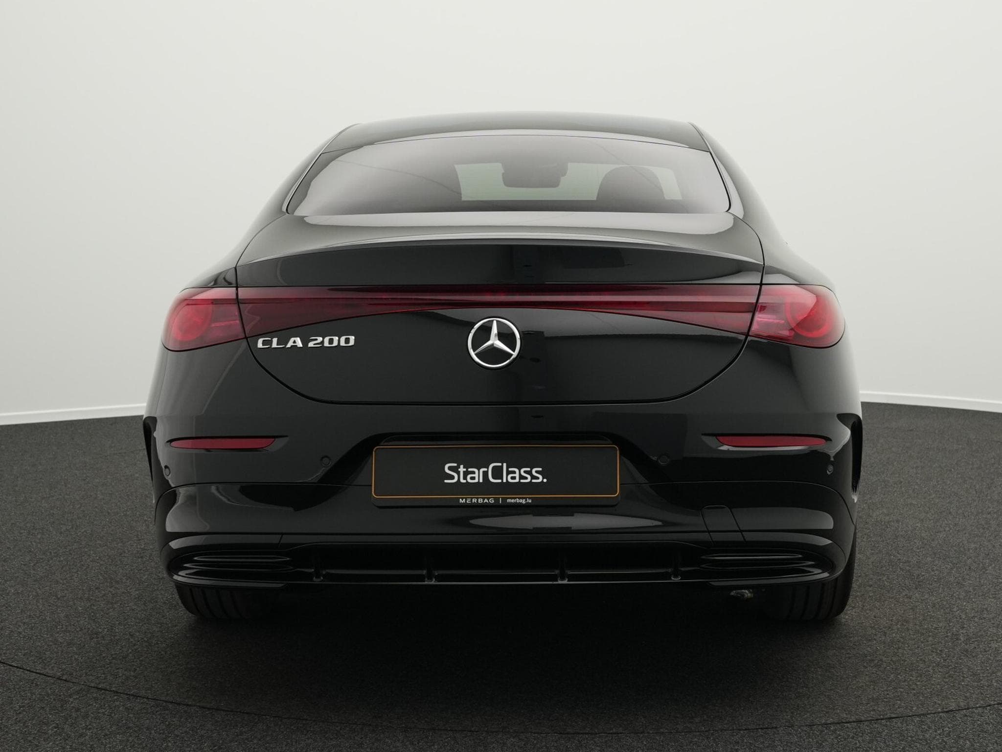 Mercedes CLA 200 verfügbar mit ca.9.000km (2026) - Photo 4