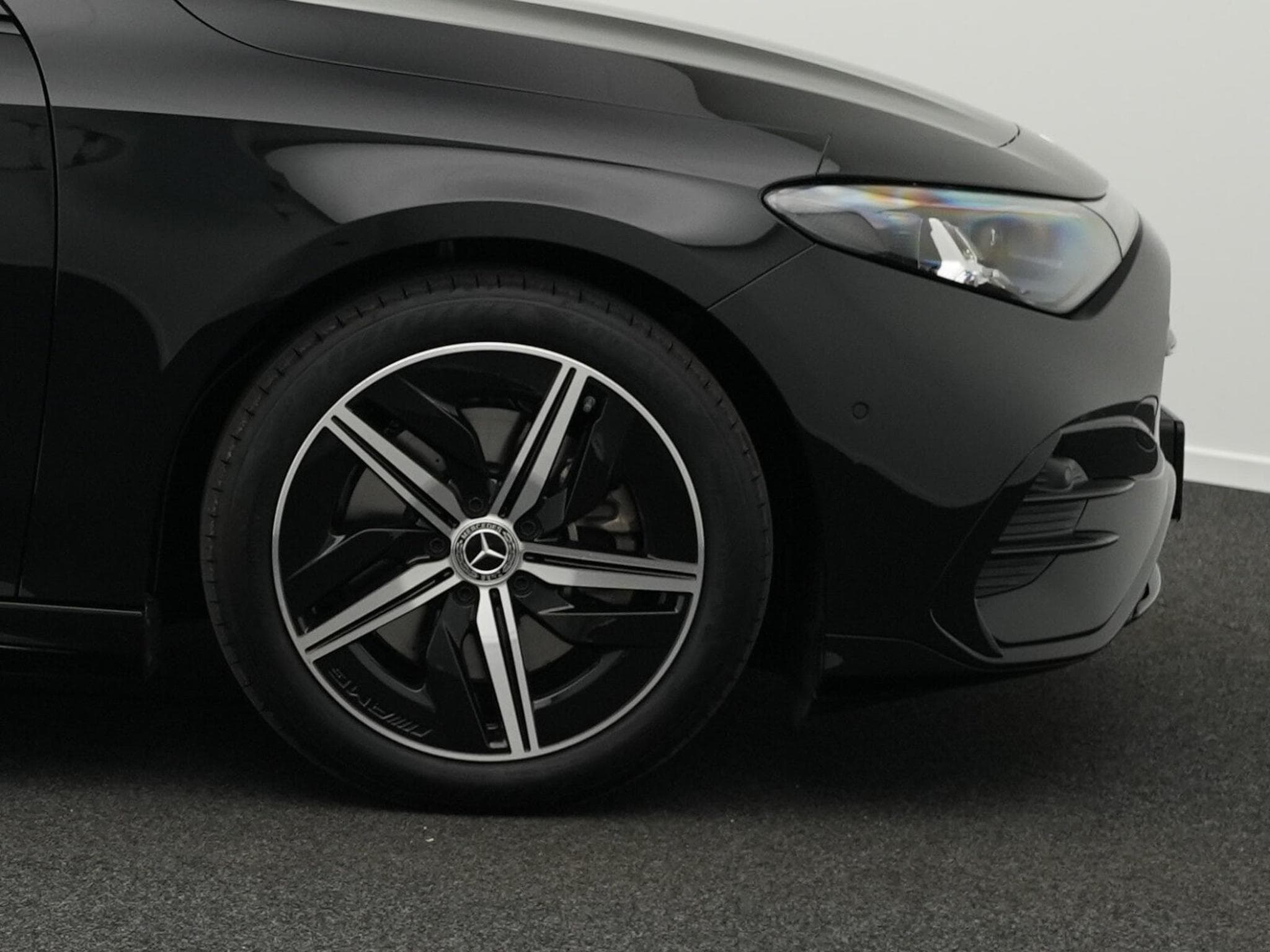 Mercedes CLA 200 verfügbar mit ca.9.000km (2026) - Photo 6