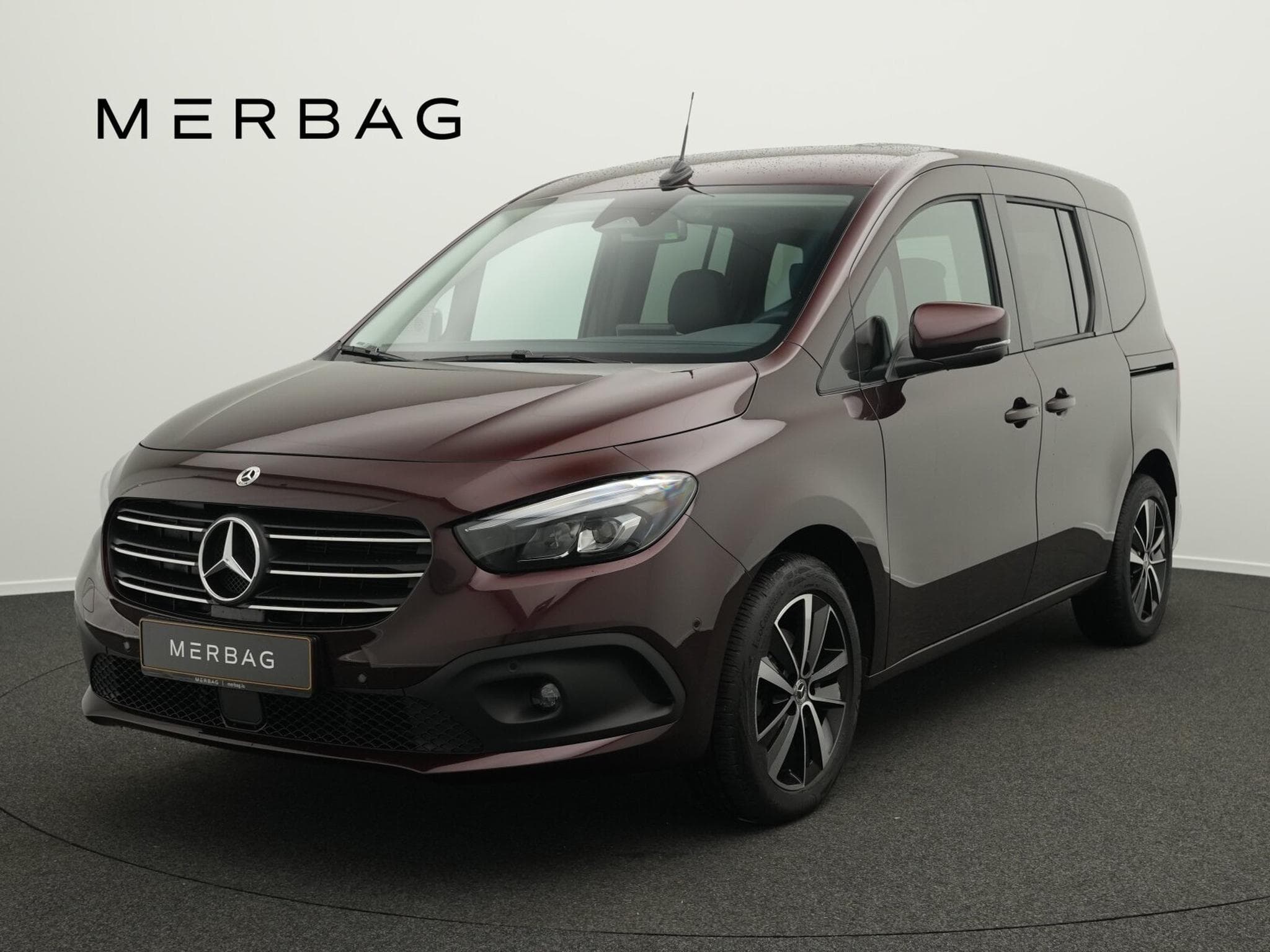 Mercedes T PROGRESSIVE Standard (2023) - Photo 1