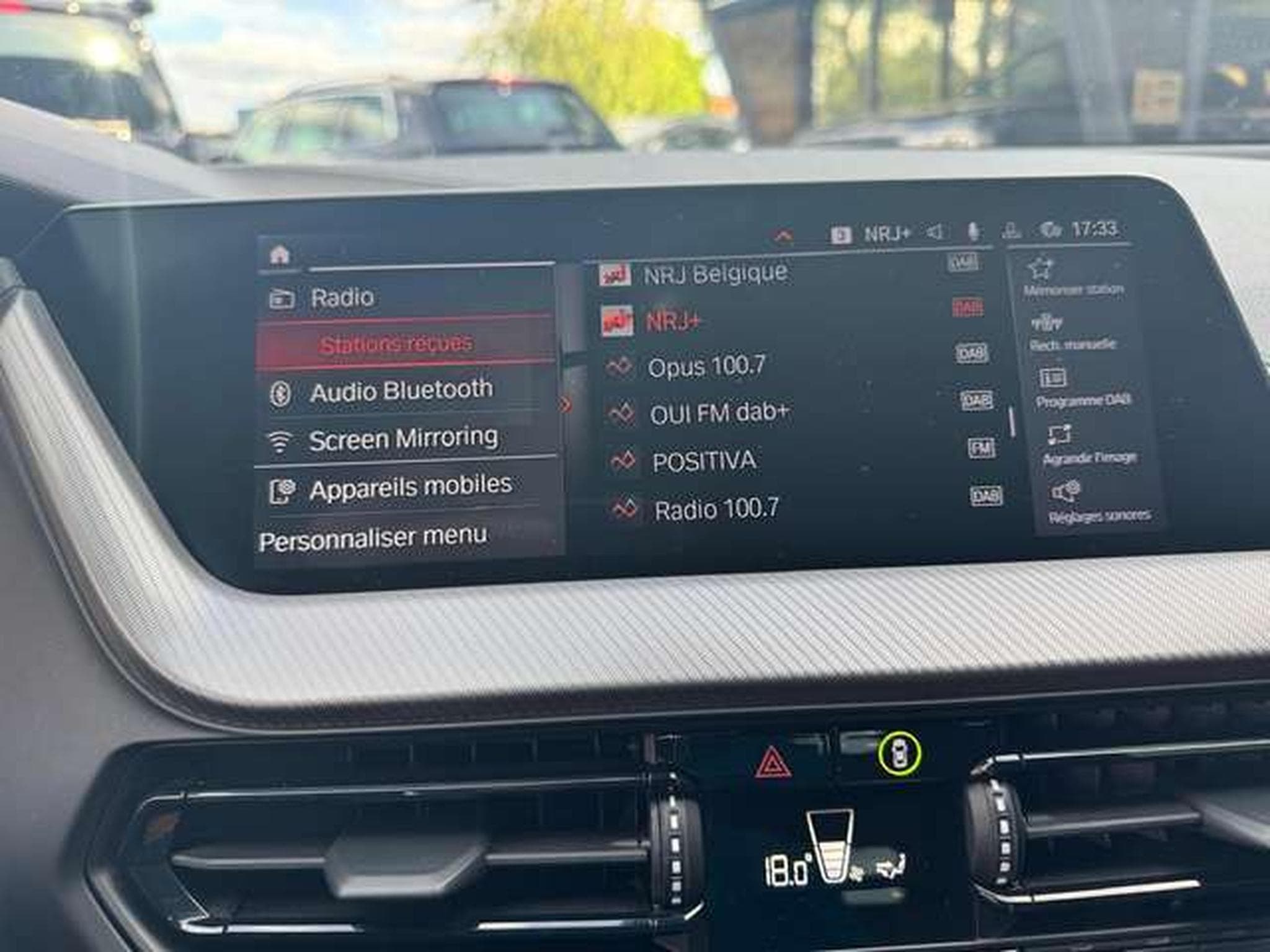 BMW 118 118i Aut. M Sport jusqu'à 48 mois de garantie (2021) - Photo 19