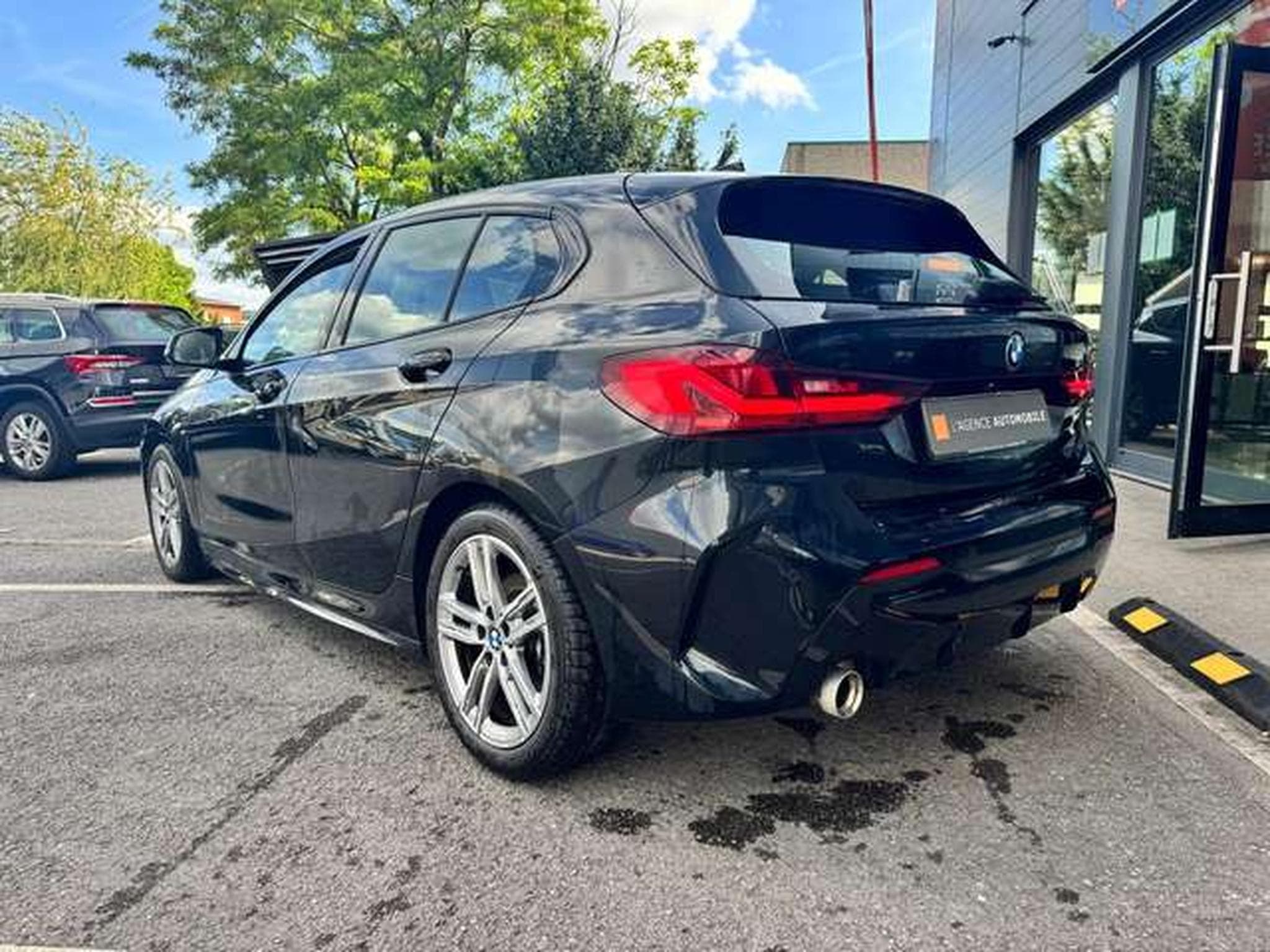 BMW 118 118i Aut. M Sport jusqu'à 48 mois de garantie (2021) - Photo 5