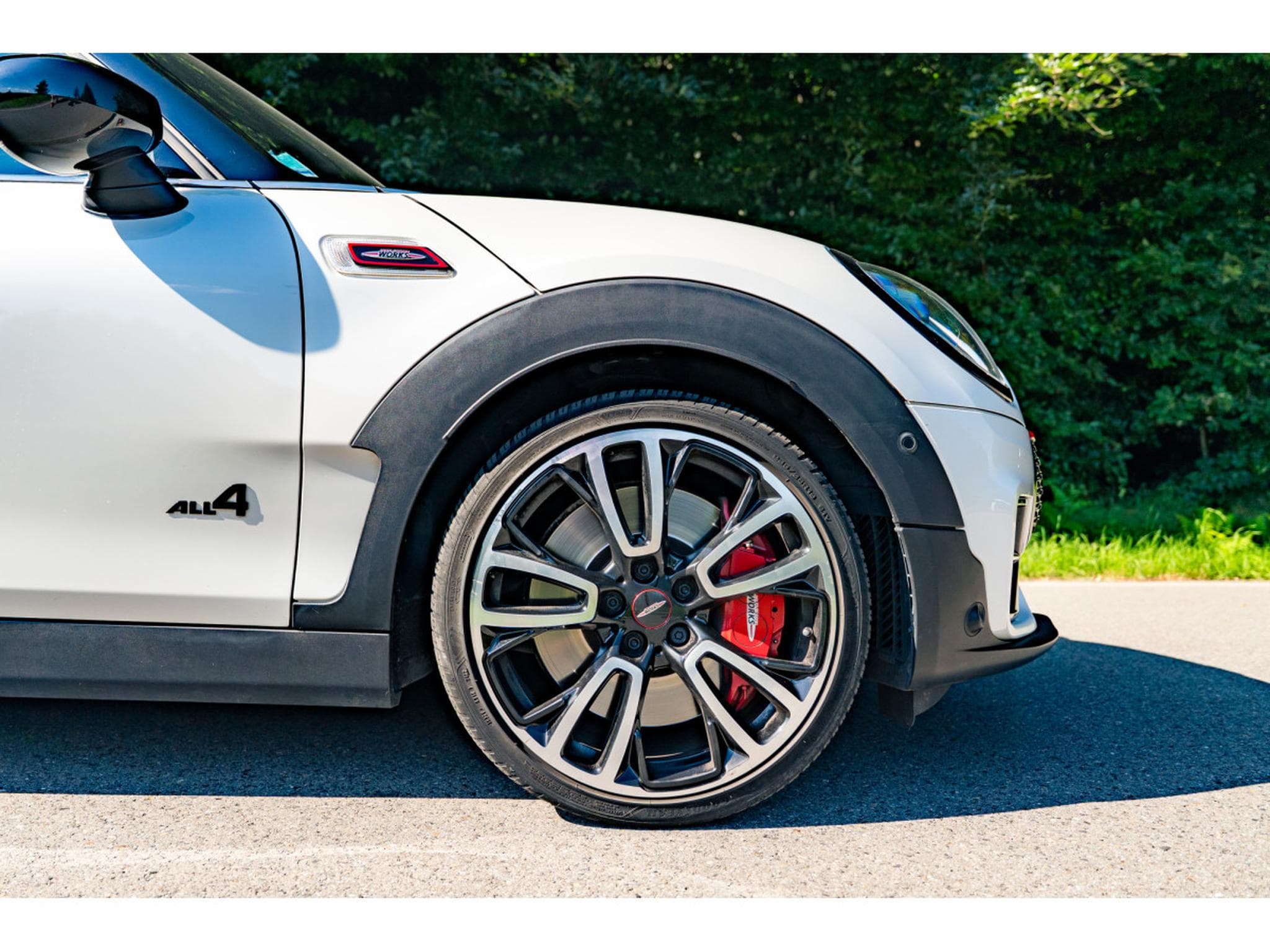 Mini Clubman John Cooper Works ALL4 - Edition Premium Plus - Toit ouvrant (2023) - Photo 4