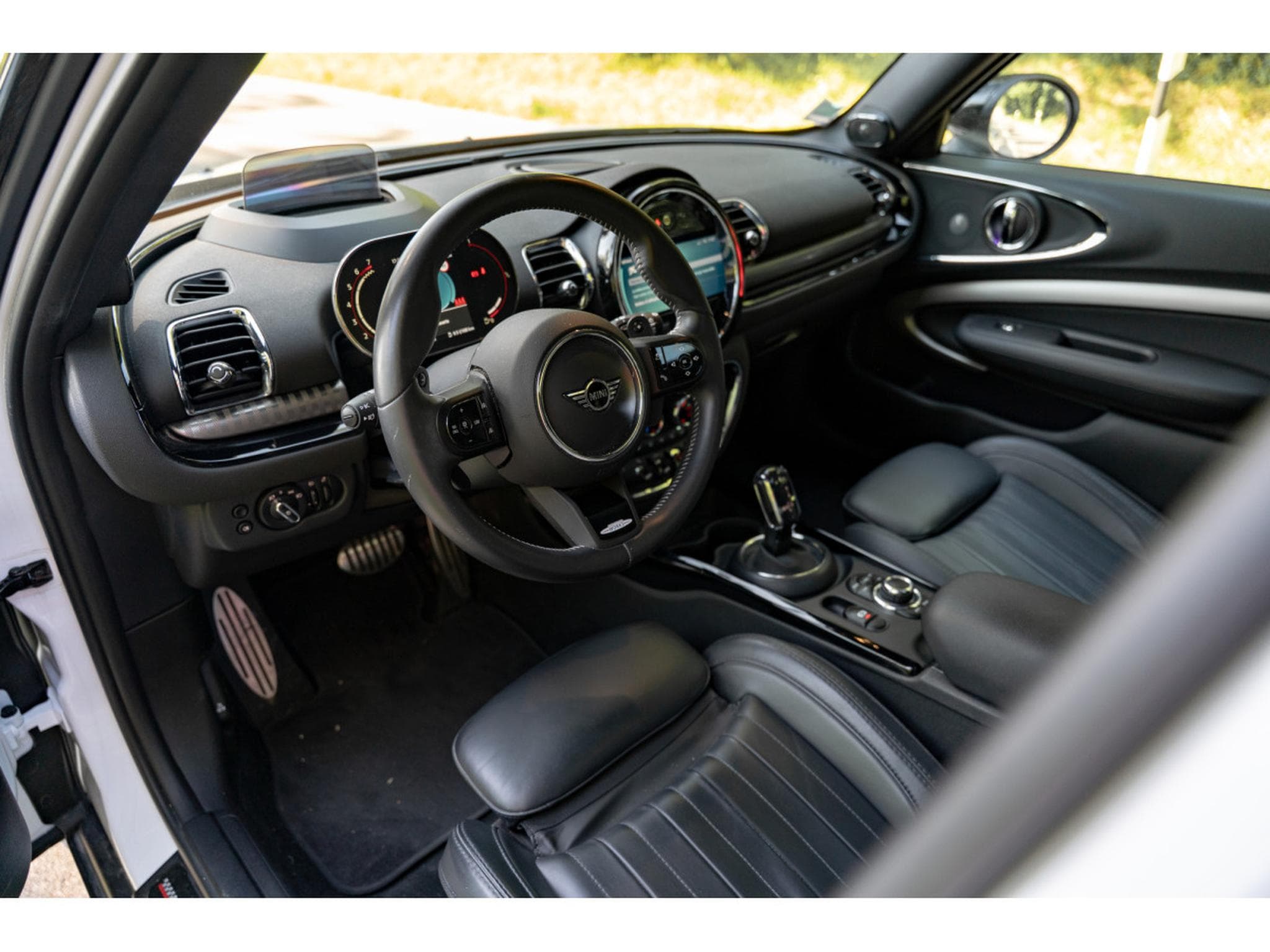 Mini Clubman John Cooper Works ALL4 - Edition Premium Plus - Toit ouvrant (2023) - Photo 7