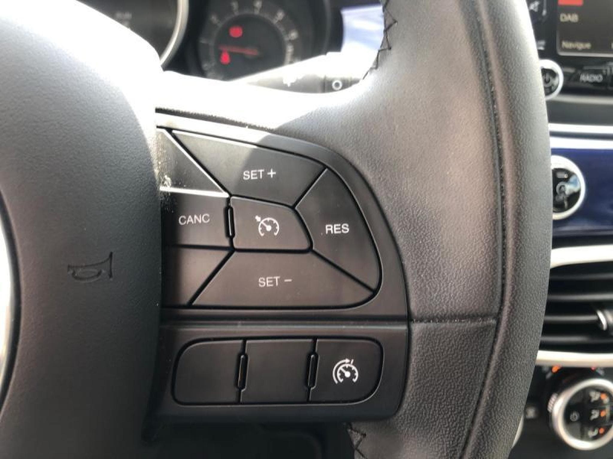 Fiat 500 Lounge (2018) - Photo 23