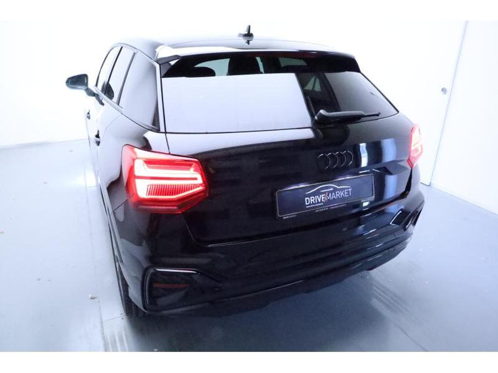 Audi Q2 S-Line (2026) - Photo 15