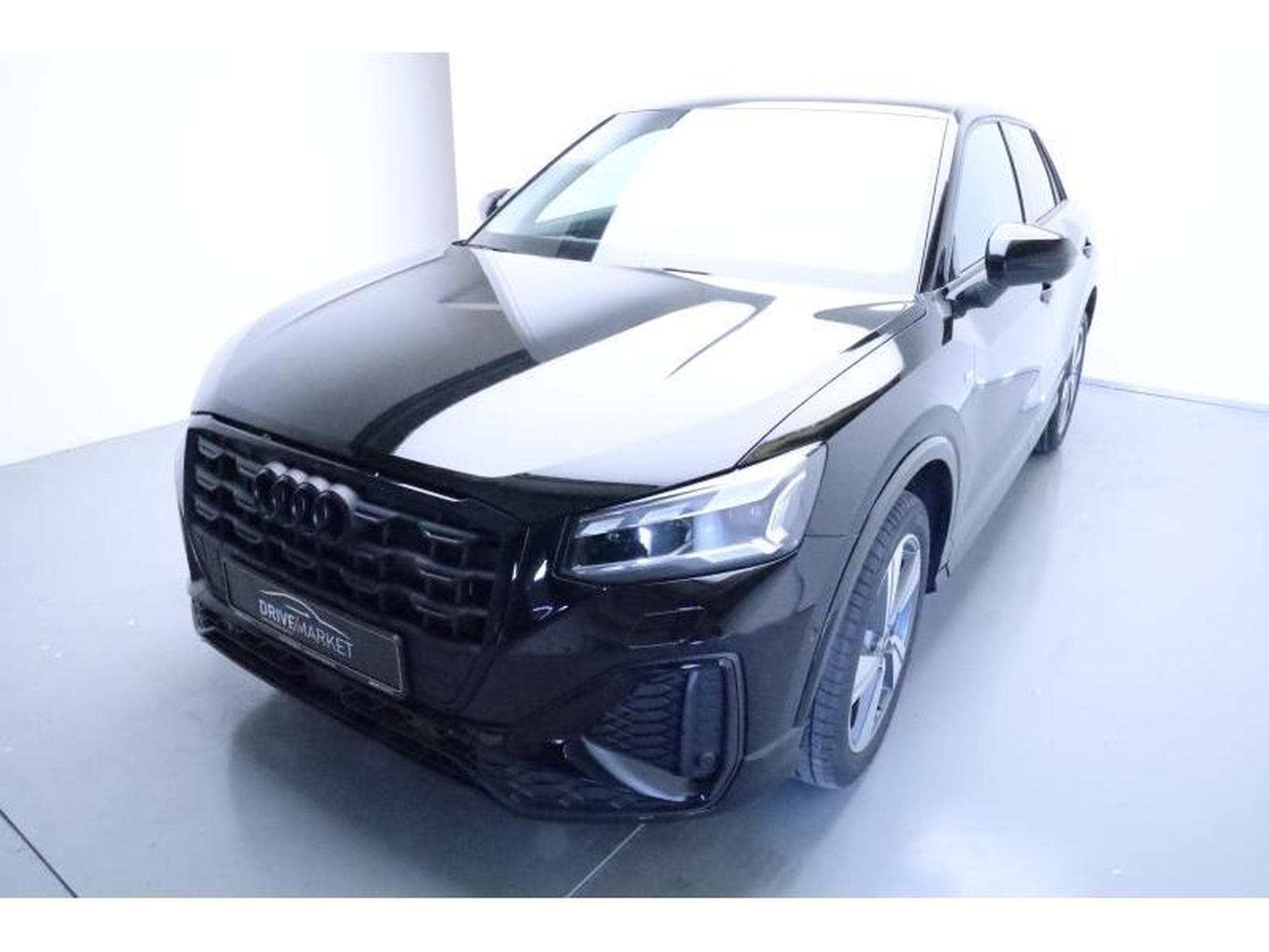 Audi Q2 S-Line (2026) - Photo 18