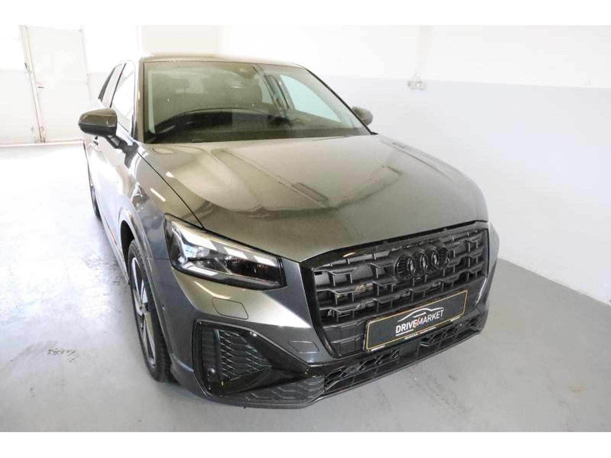 Audi Q2 S-Line (2026) - Photo 16