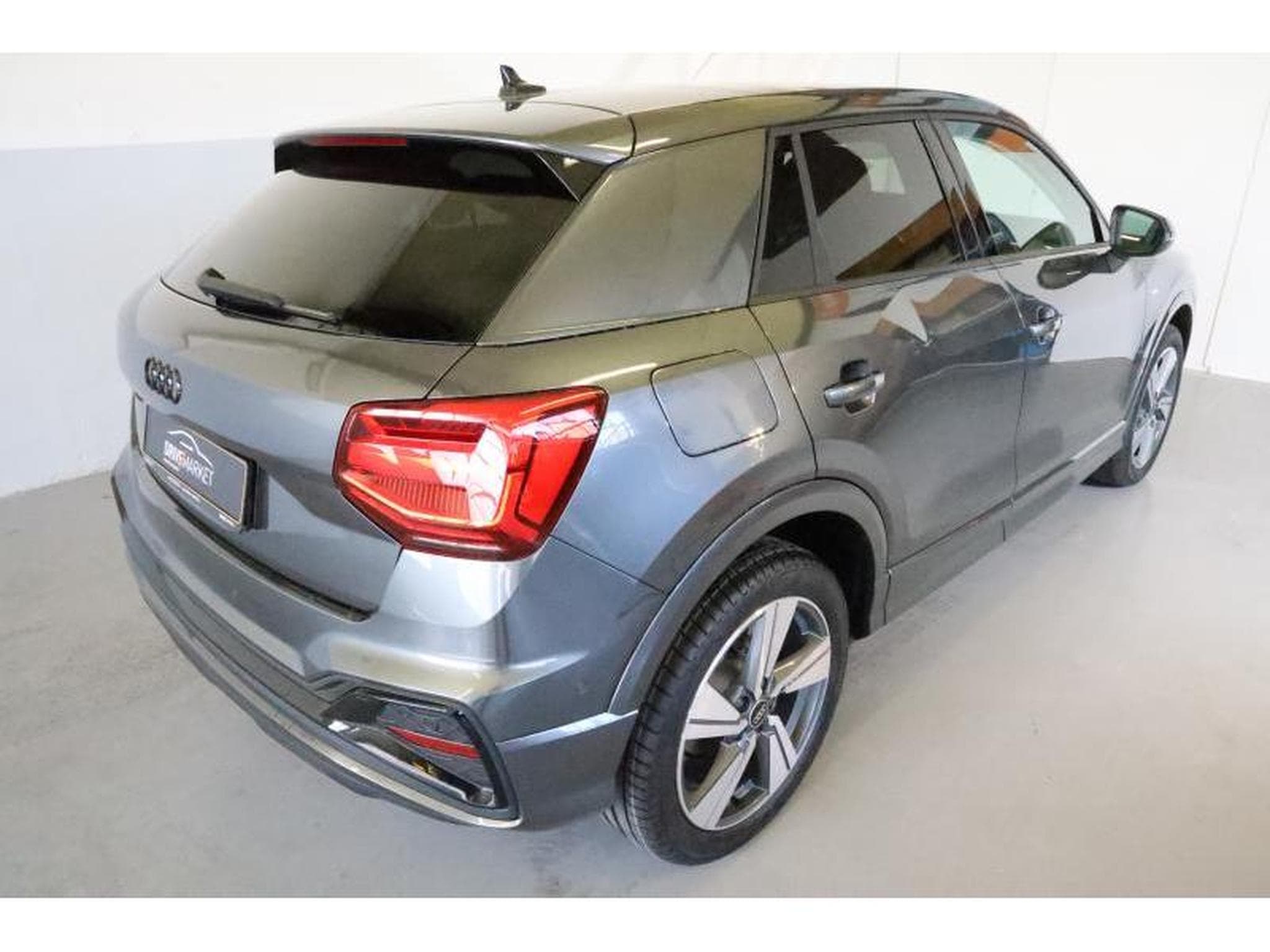 Audi Q2 S-Line (2026) - Photo 17