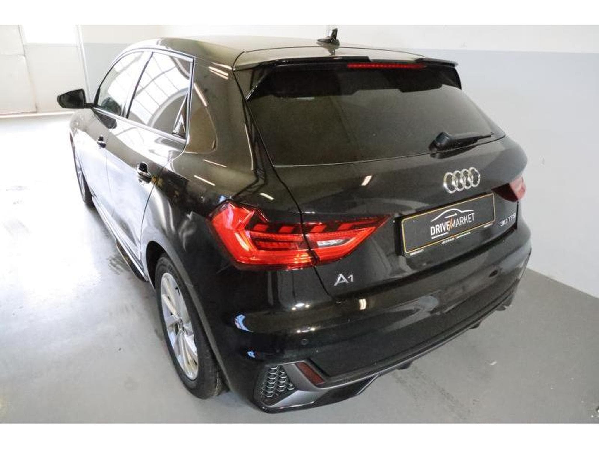 Audi A1 S-Line (2026) - Photo 21