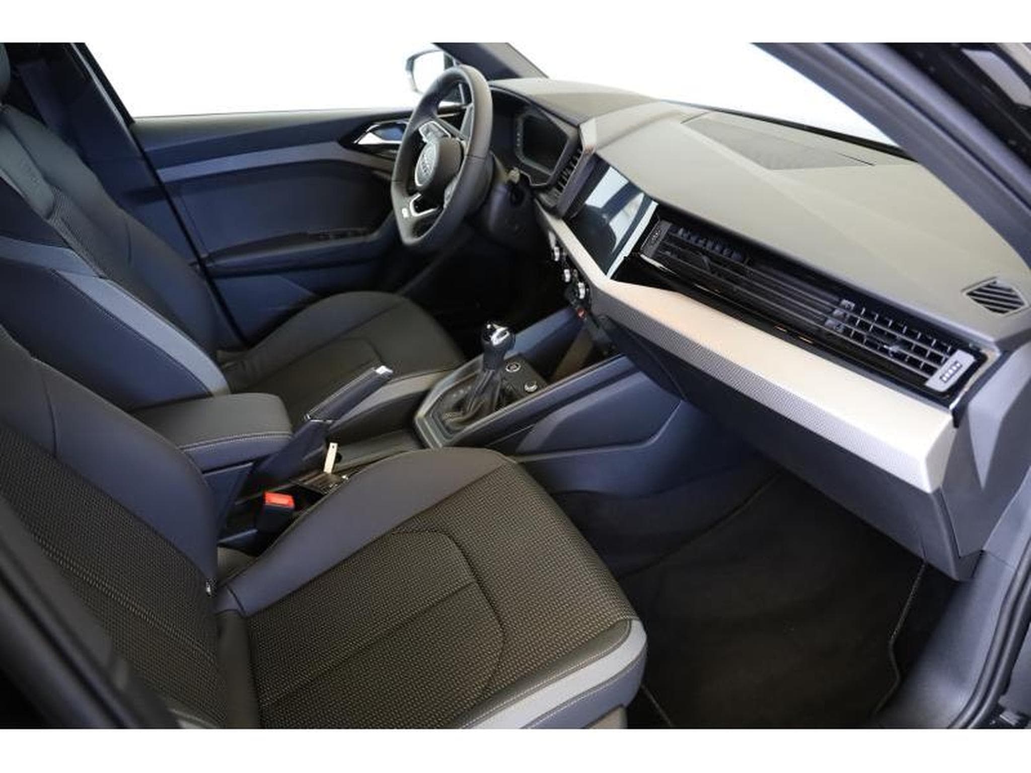 Audi A1 S-Line (2026) - Photo 9