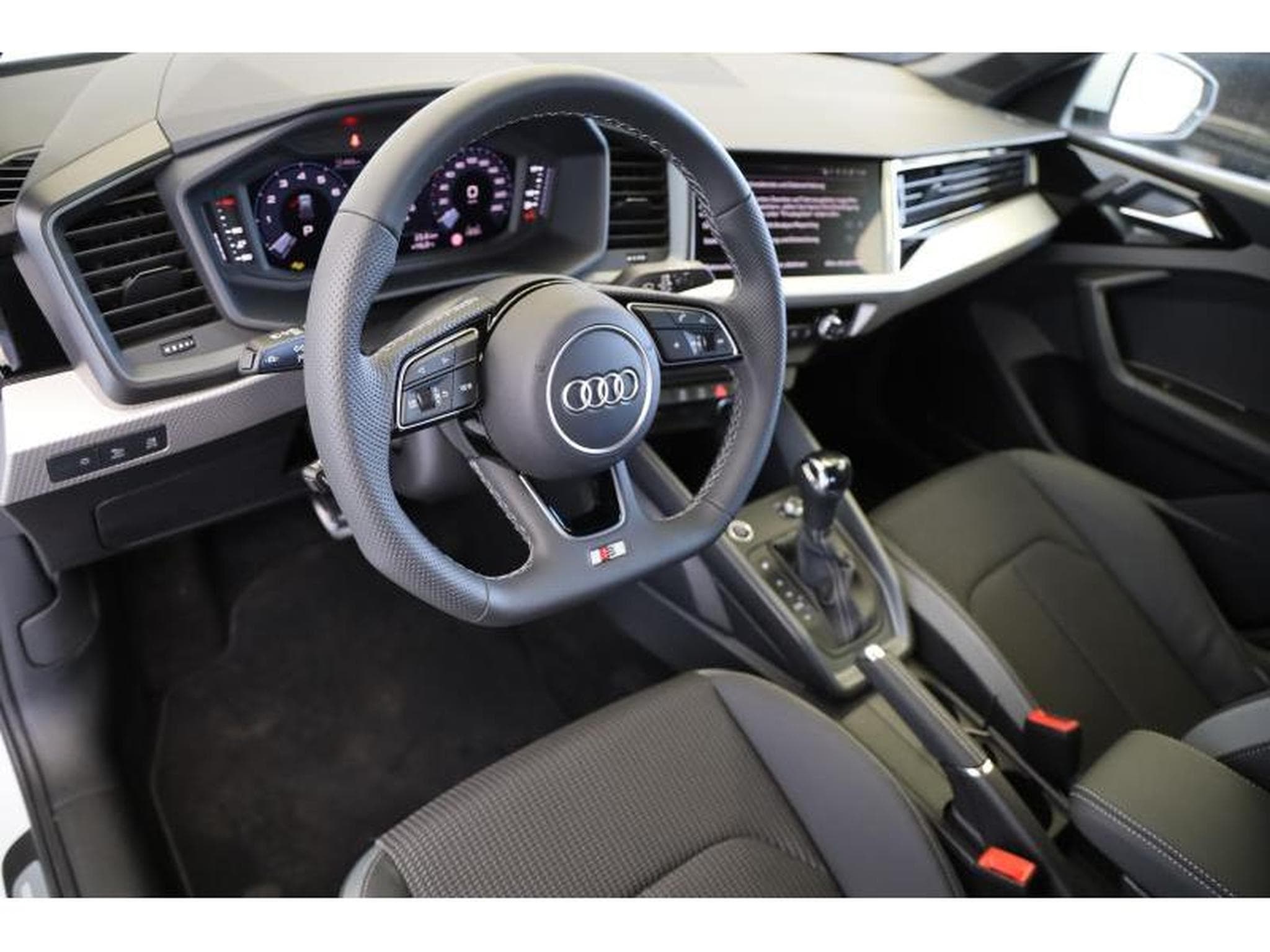 Audi A1 S-Line (2026) - Photo 13