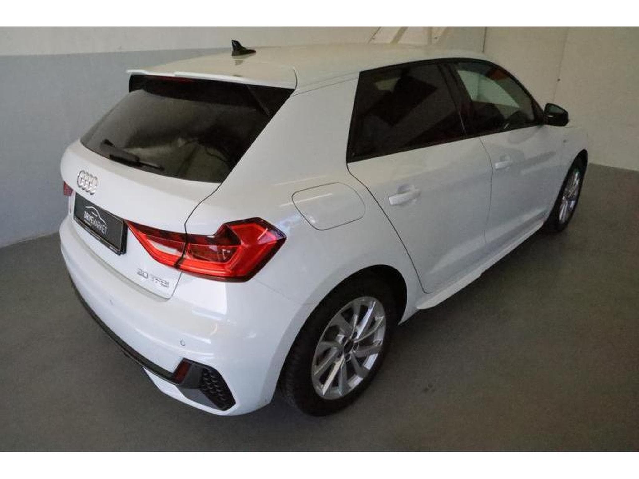 Audi A1 S-Line (2026) - Photo 24