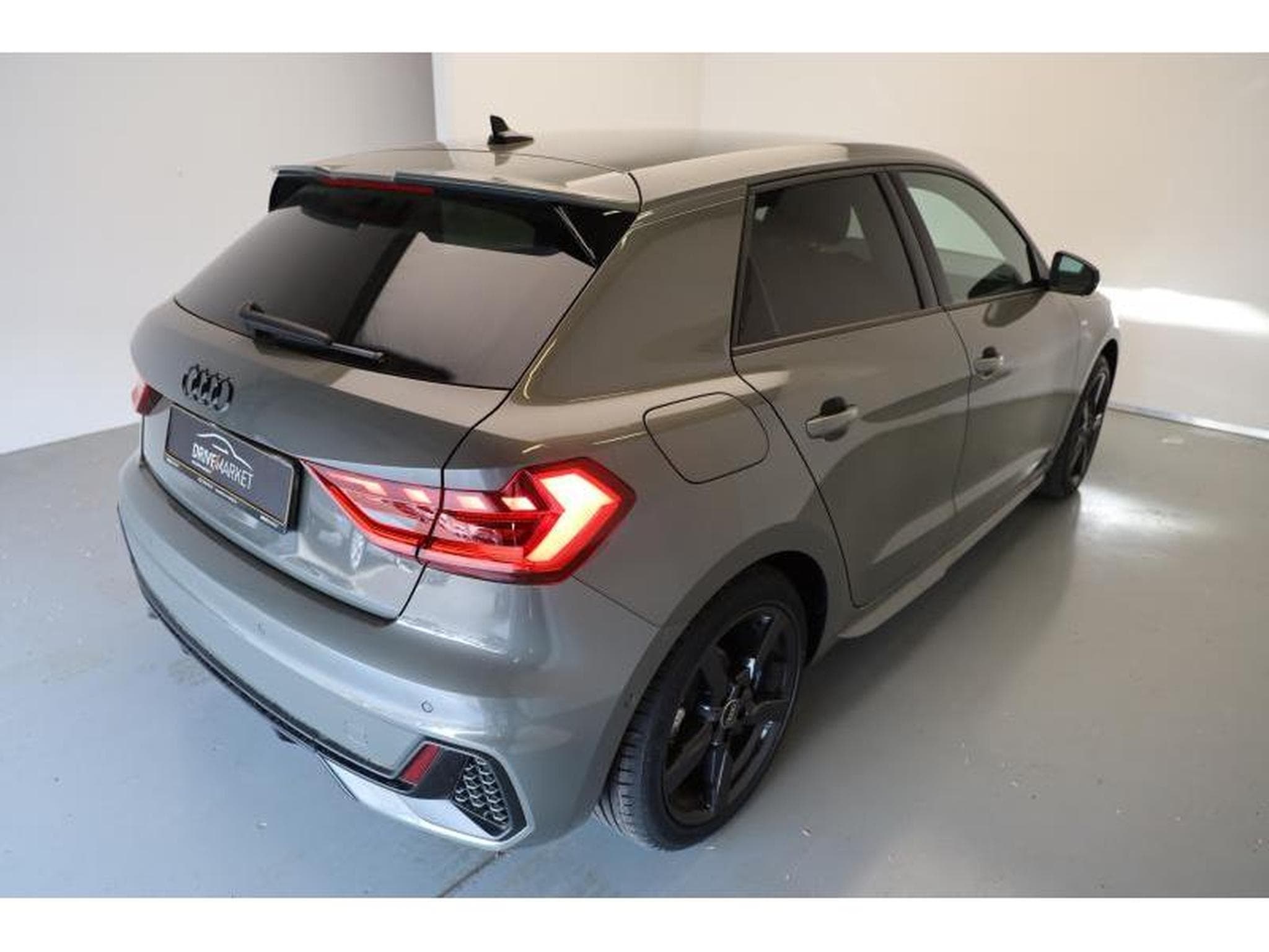 Audi A1 S Line (2026) - Photo 17
