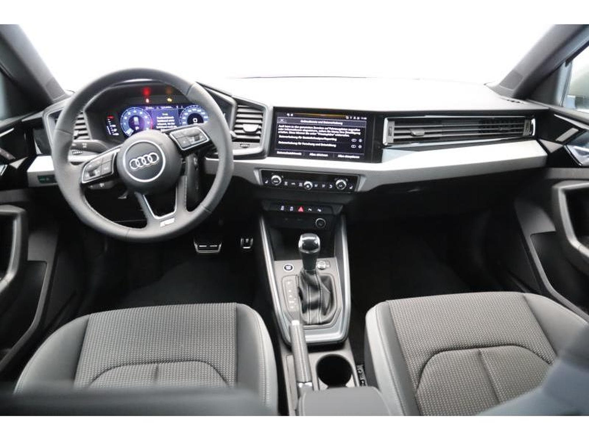 Audi A1 S Line (2026) - Photo 2