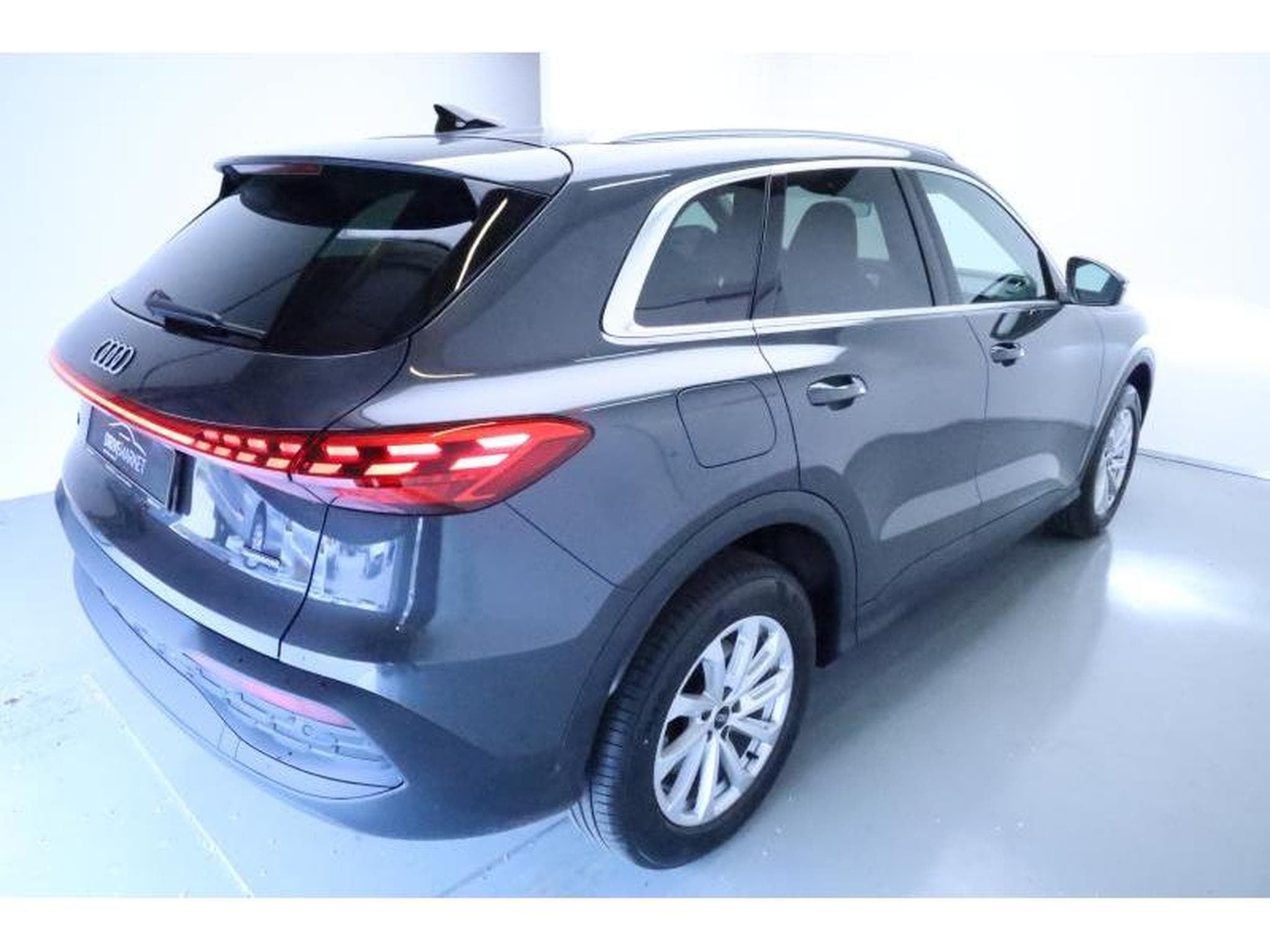 Audi Q5 Quattro (2026) - Photo 16