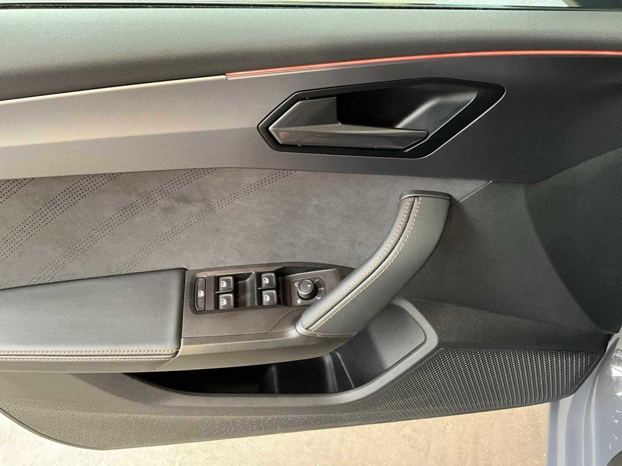 Cupra Leon +DSG+Dinamica+Pure-Perf.+Int.-Drive (2025) - Photo 14