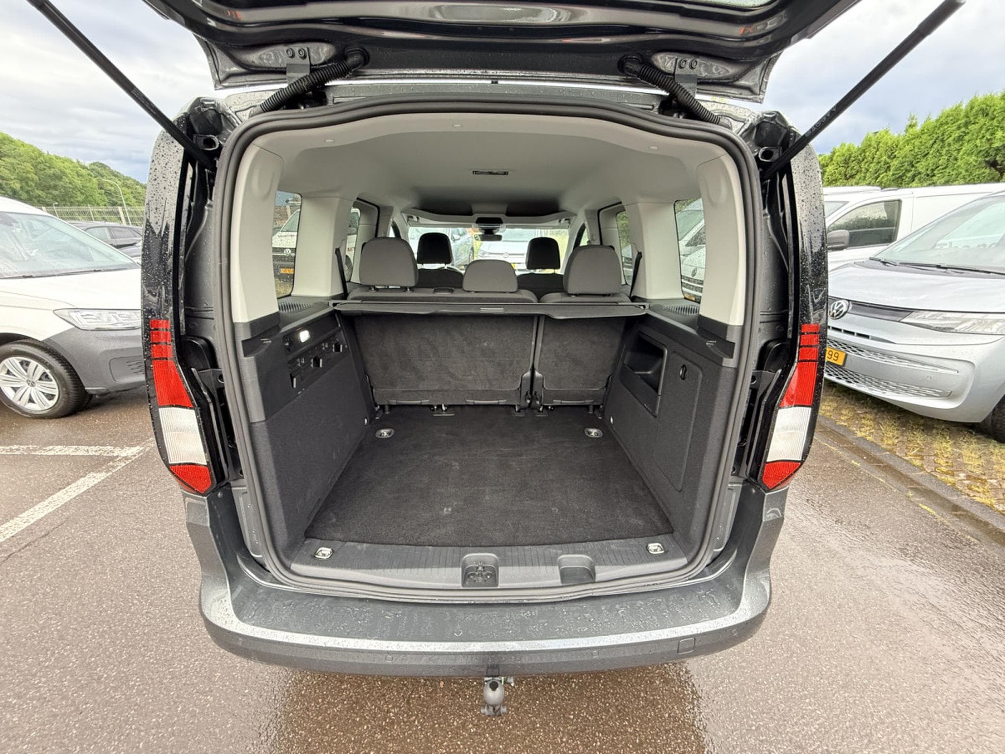 VW Caddy Life 2.0 TDI 122 cv Boîte manuelle 6 vitesses (2025) - Photo 5