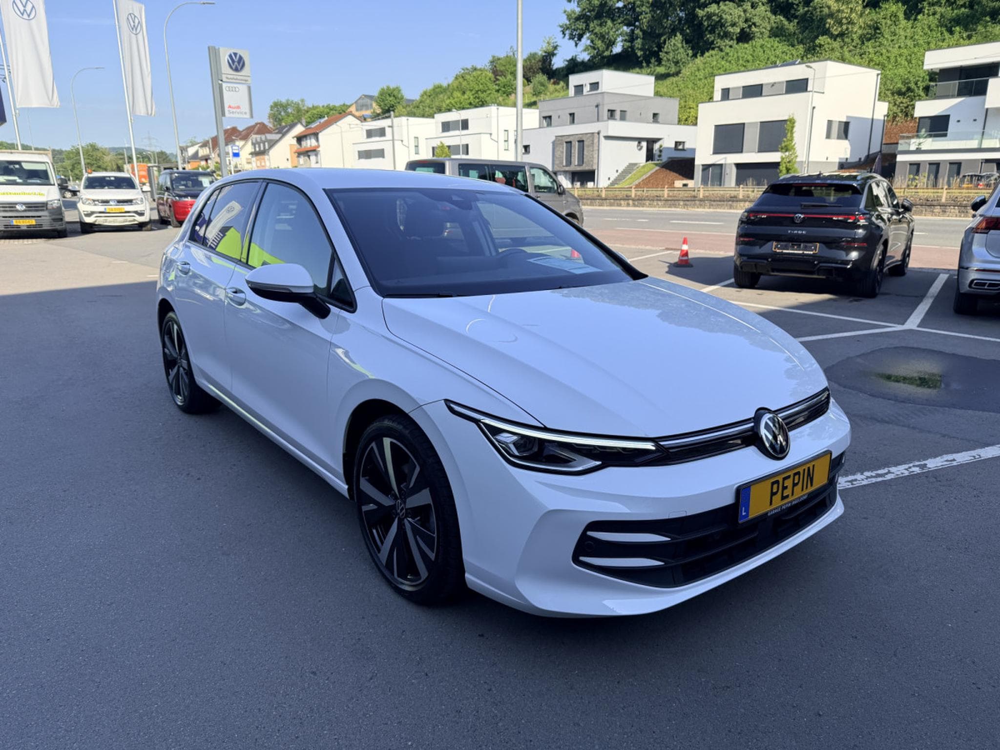 VW Golf Life 1.5 eTSI 150cv Boîte à double embrayage 7 vitesses (2024) - Photo 2