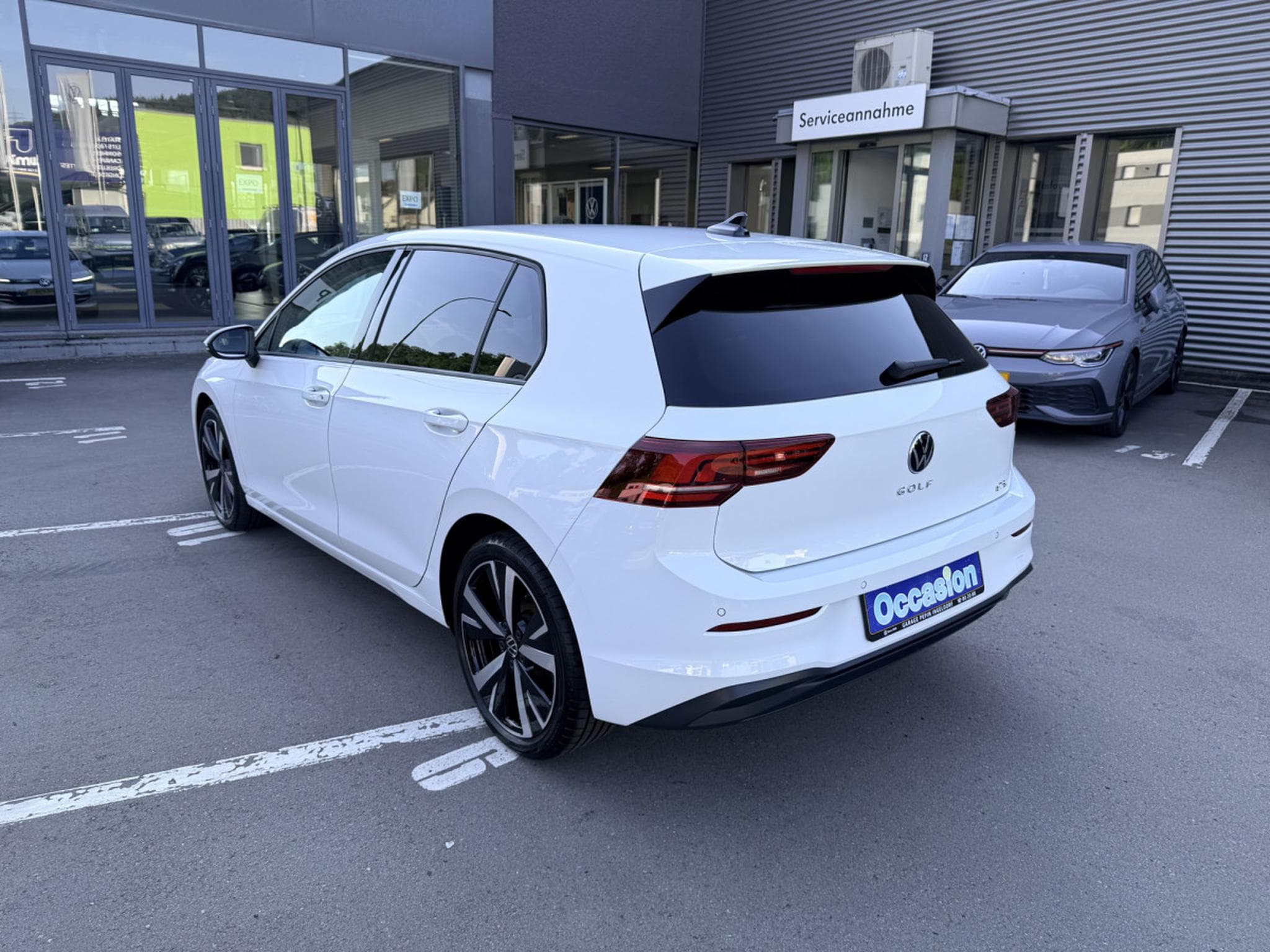 VW Golf Life 1.5 eTSI 150cv Boîte à double embrayage 7 vitesses (2024) - Photo 4