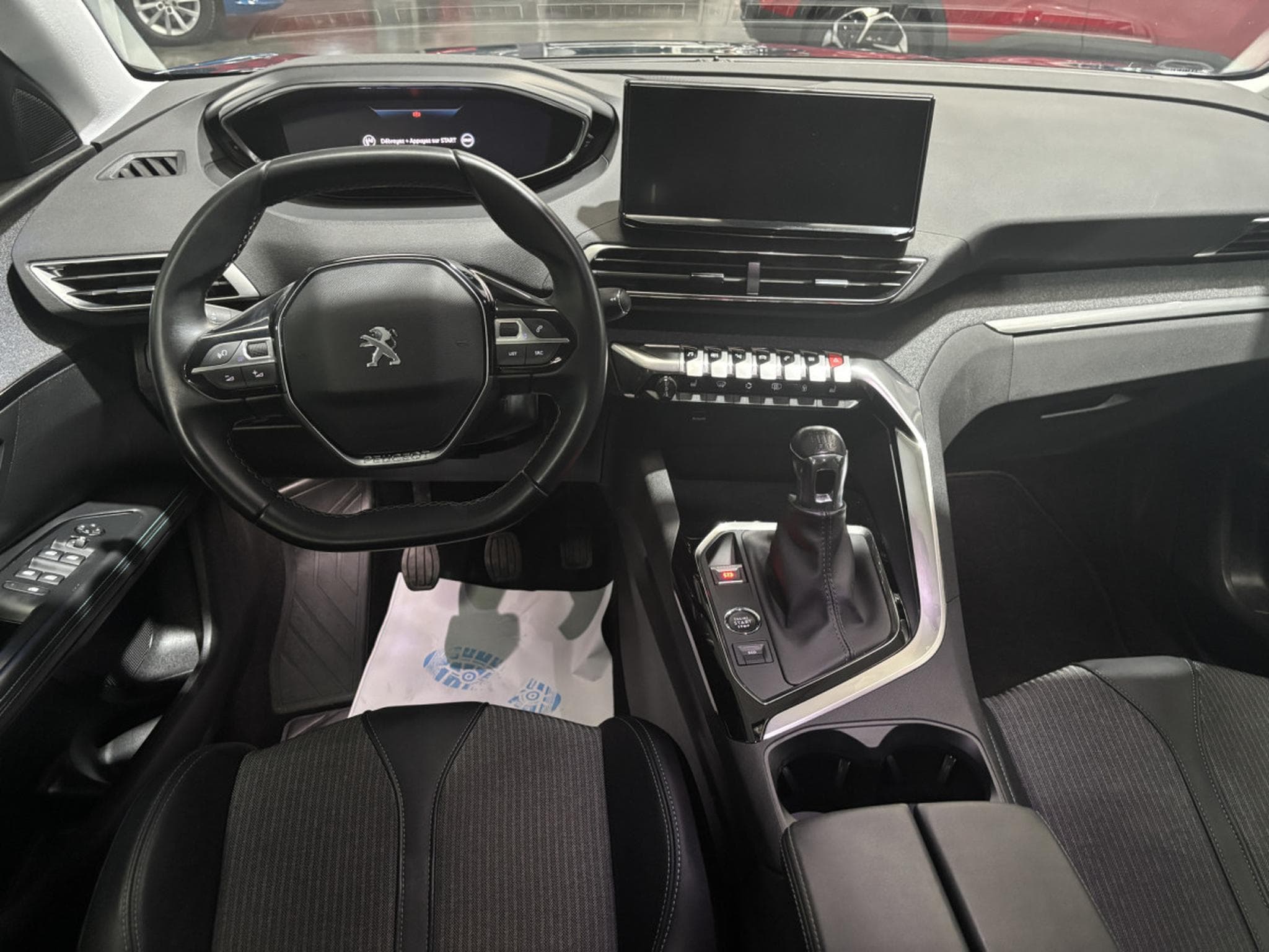 Peugeot 5008 1.5 BlueHDI Allure 7pl (2022) - Photo 10