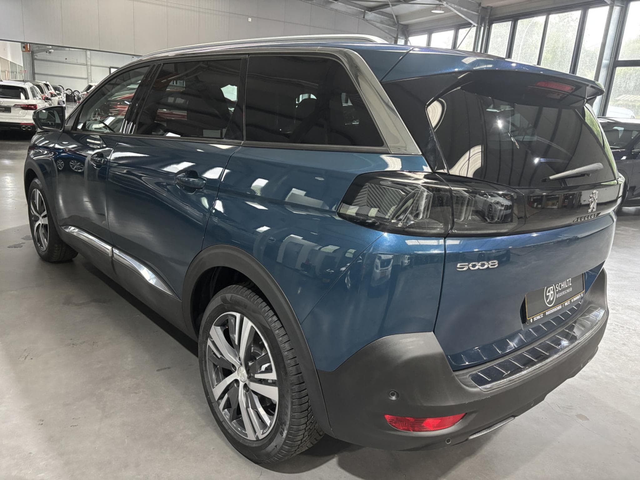 Peugeot 5008 1.5 BlueHDI Allure 7pl (2022) - Photo 5