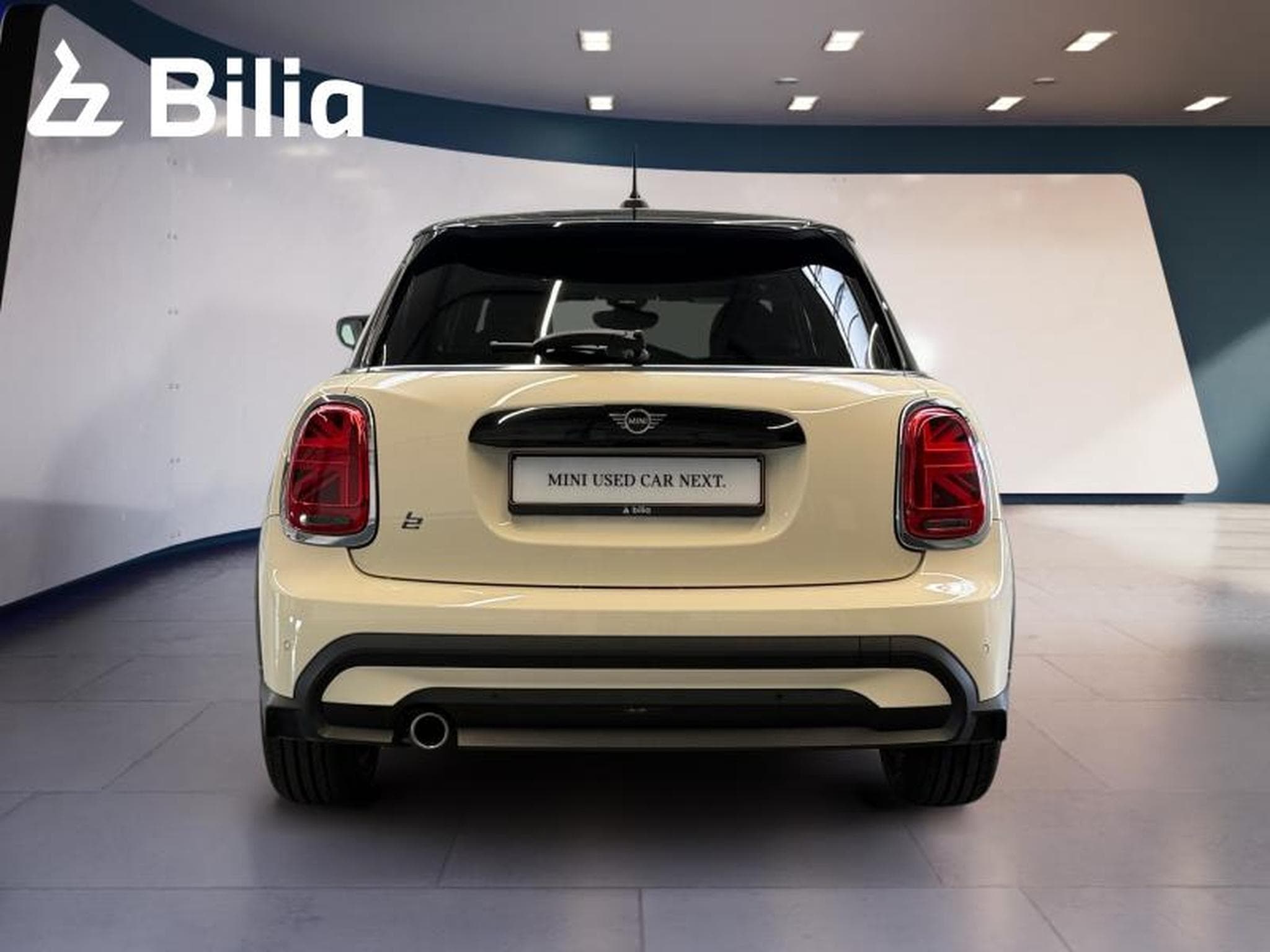 MINI Cooper Cooper Hatch 5 portes (2022) - Photo 5