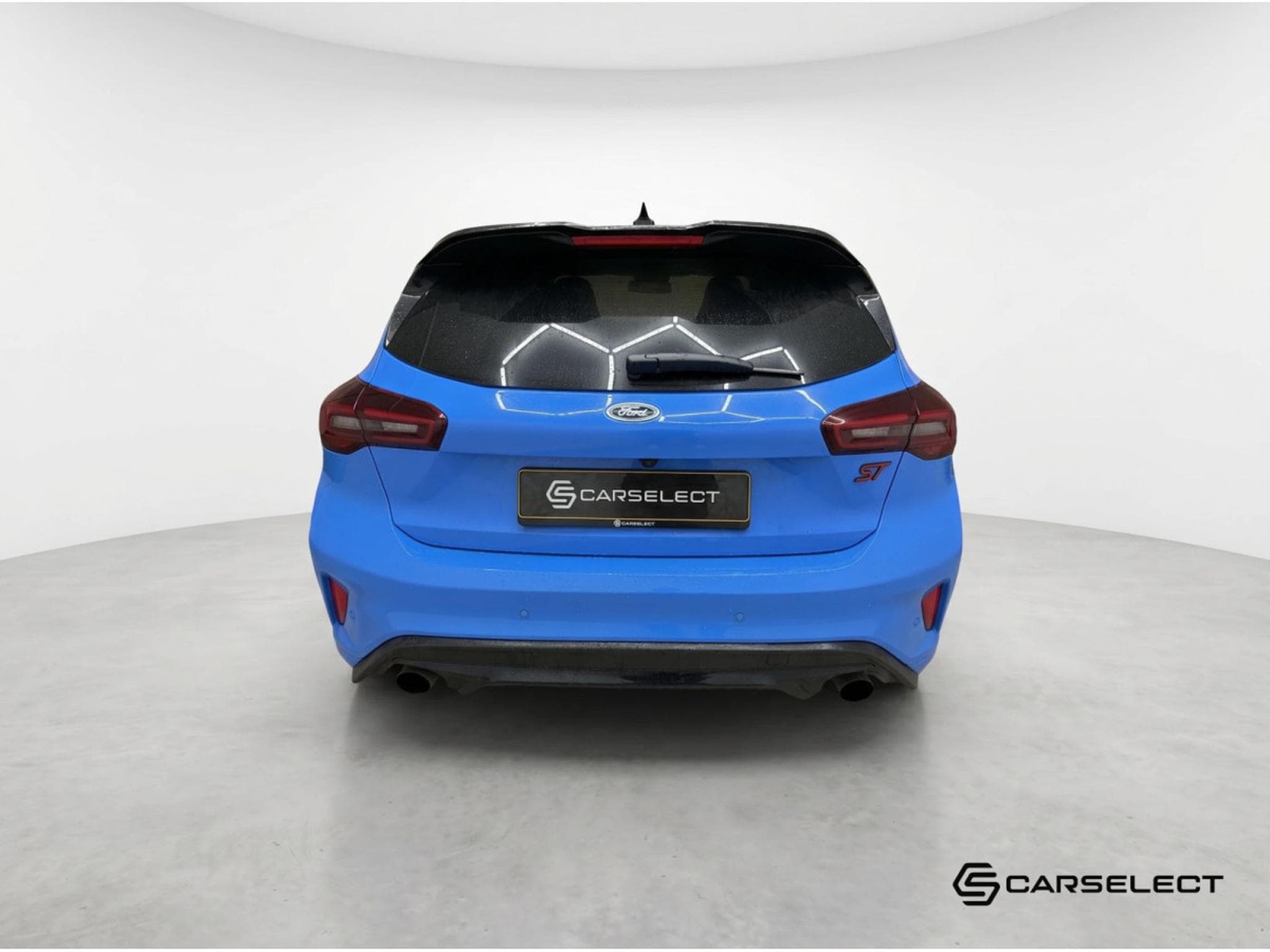 Ford Focus 2.3 EcoBoost S (2024) - Photo 3