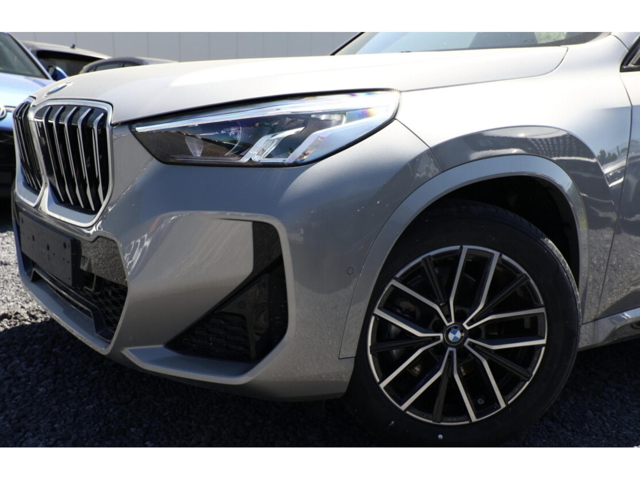 BMW X1 sDrive18i Aut. M Sportpaket (2025) - Photo 5