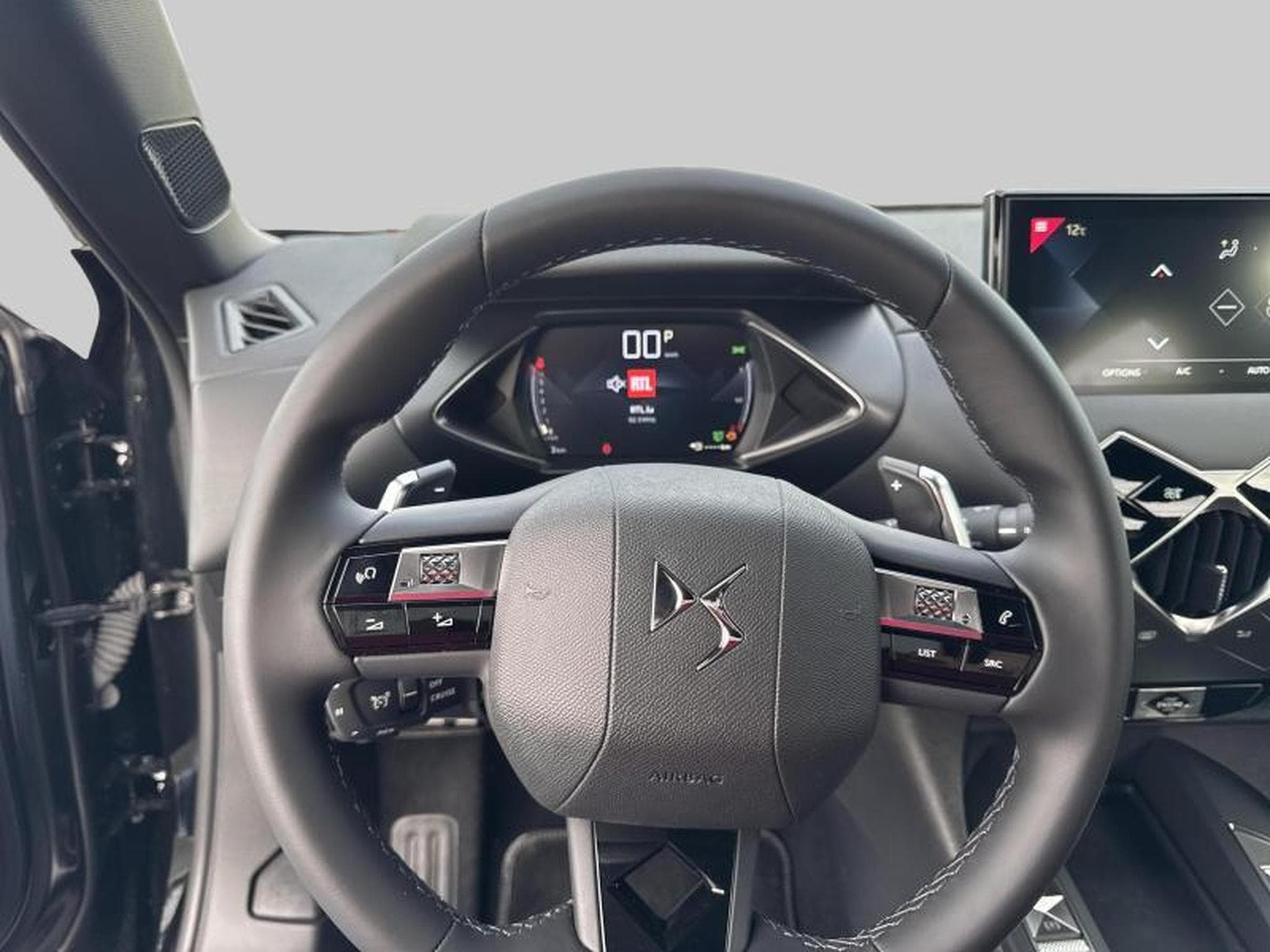 DS Automobiles DS3 Faubourg EAT8 (2022) - Photo 14