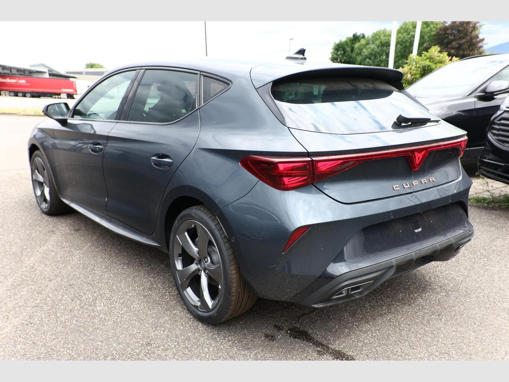 Cupra Leon DSG IntelliD Nav (2026) - Photo 4