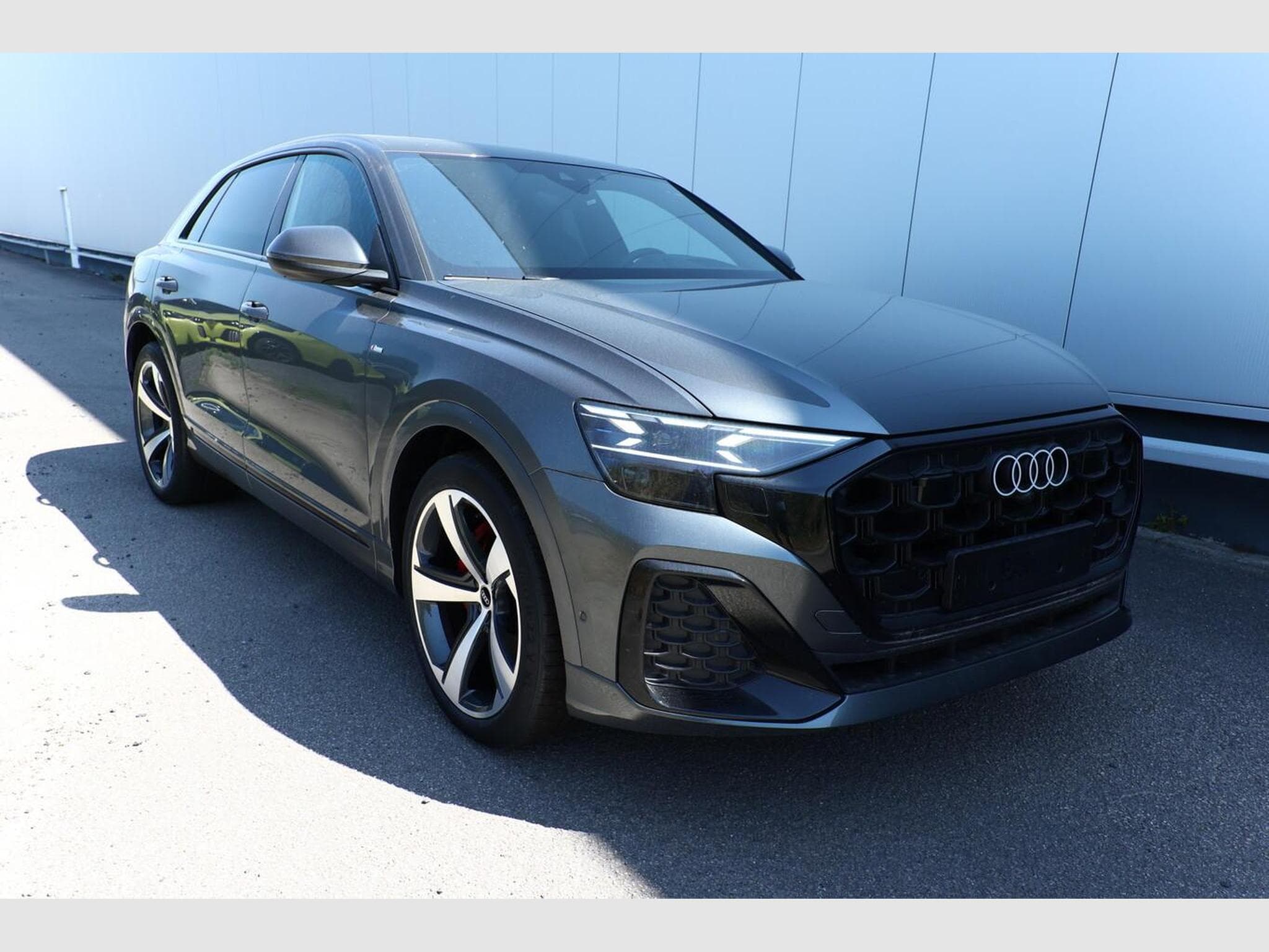 Audi Q8 S line (2026) - Photo 2