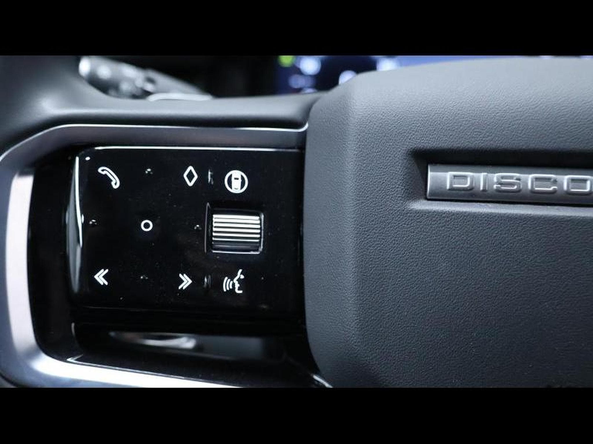 Land-Rover Discovery Sport D165 Dynamic S AWD Auto (2024) - Photo 17