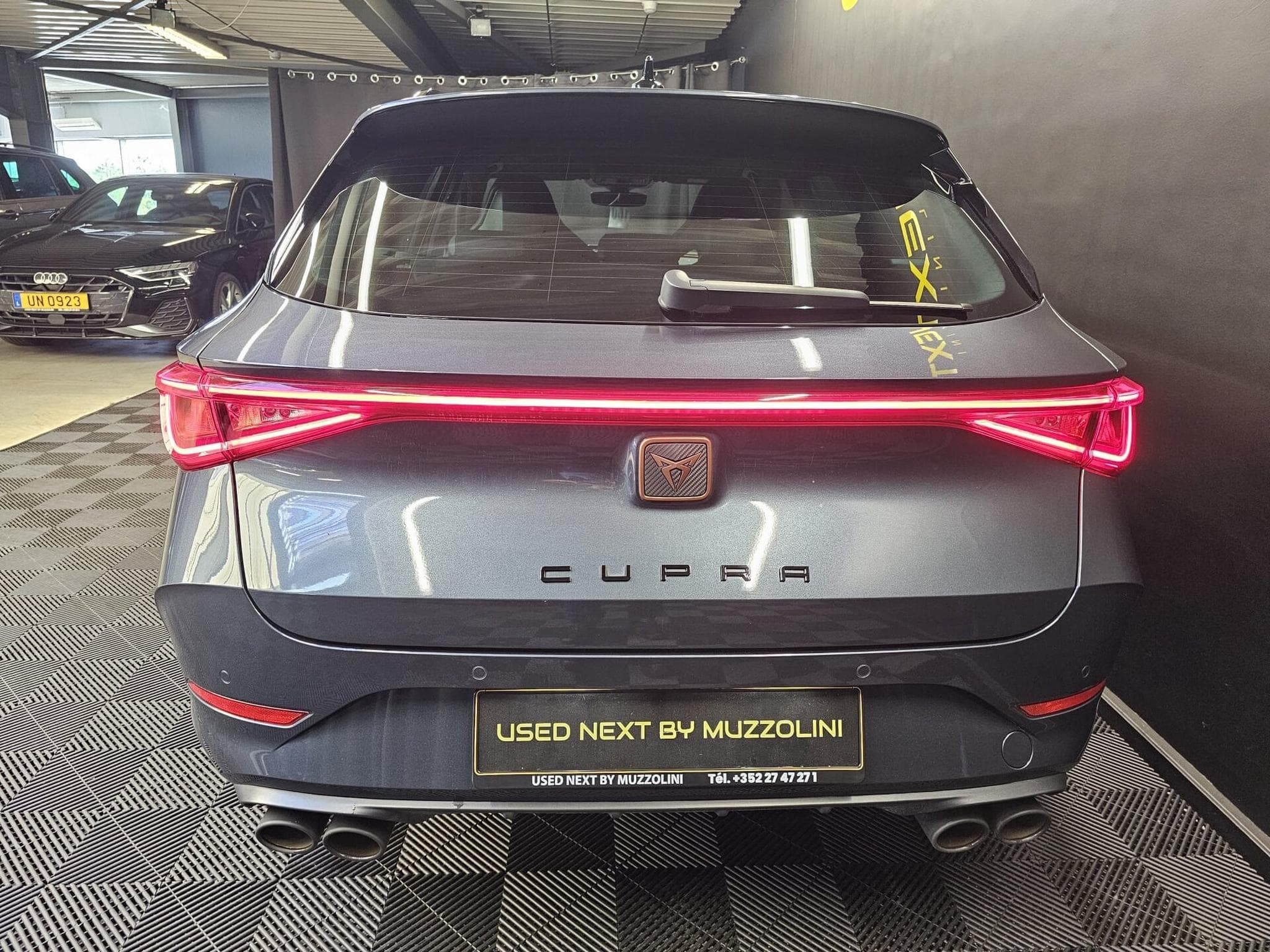 Cupra Leon SP VZ CUP 2.0 TSI 300 CH (2024) - Photo 4
