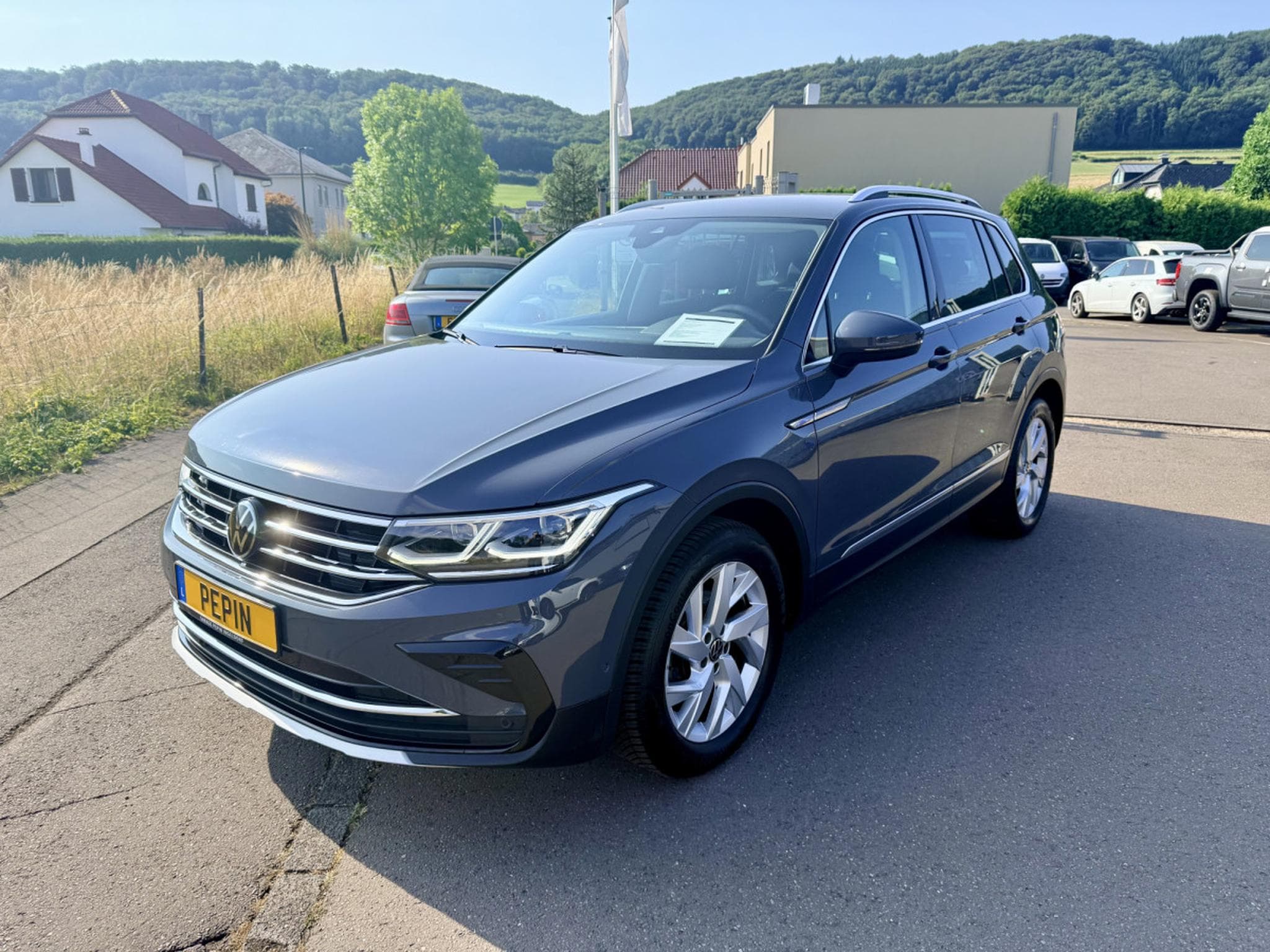 VW Tiguan Elegance 1.5 TSI 150cv DSG 7 vitesses (2024) - Photo 1