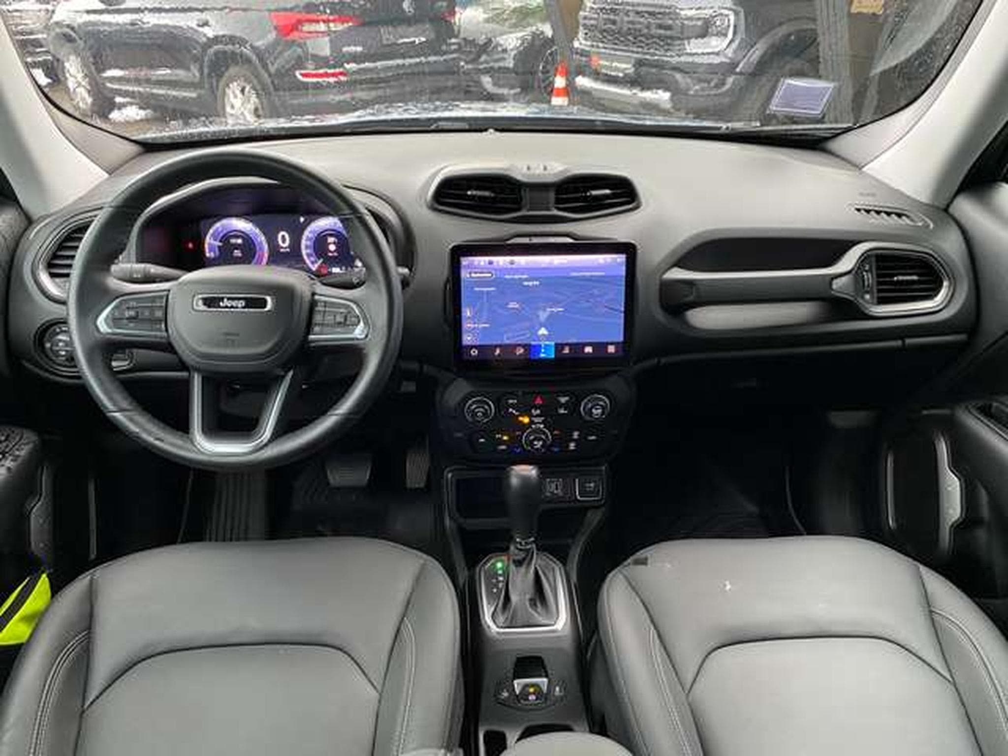 Jeep Renegade Renegade 1.4 E-HYBRID SUMMIT (2024) - Photo 16